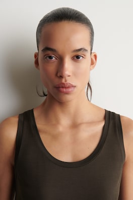 SCOOP-NECK SILK-JERSEY TANK TOP — BROWN 5