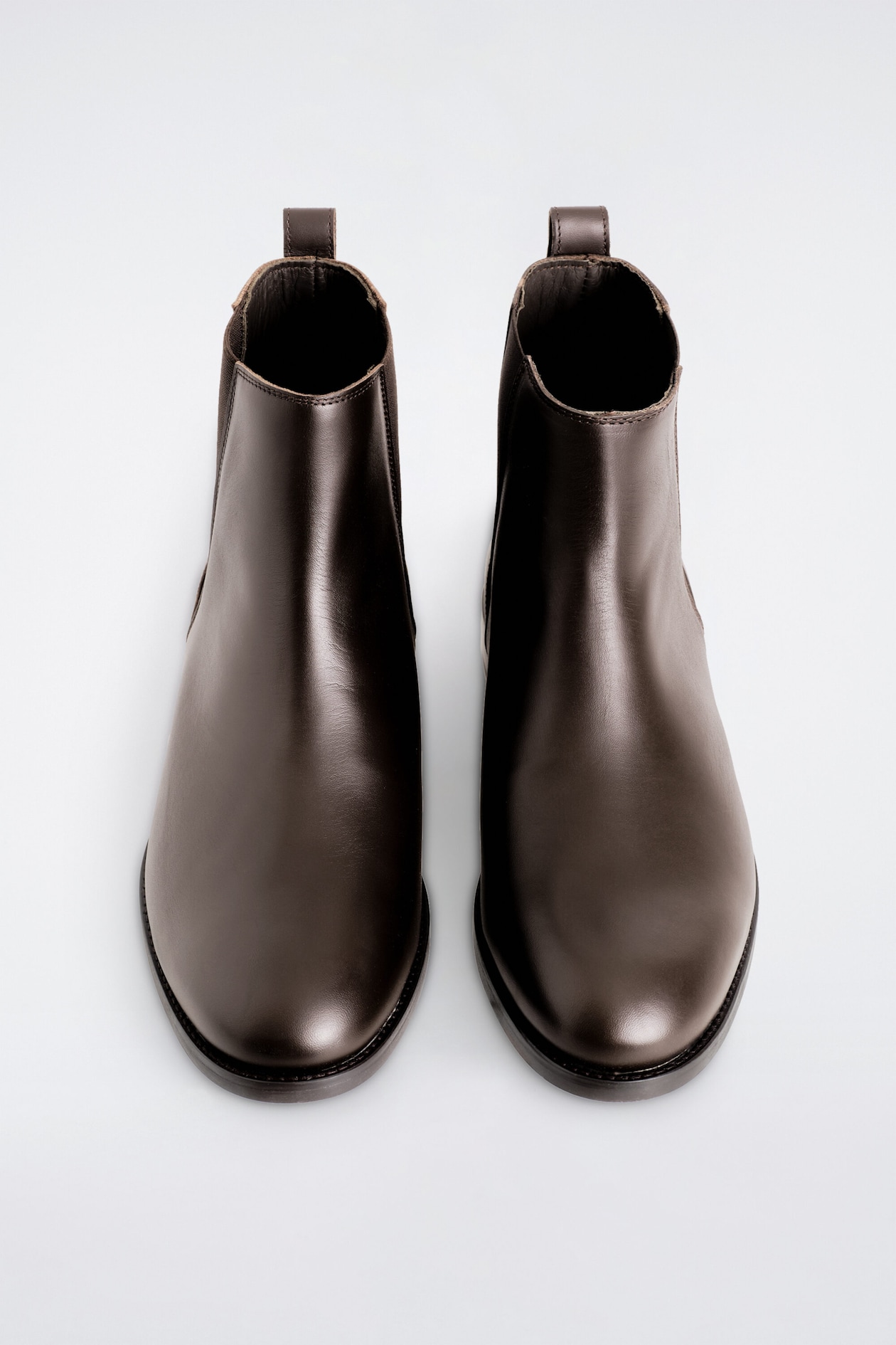 LEATHER CHELSEA BOOTS — BROWN