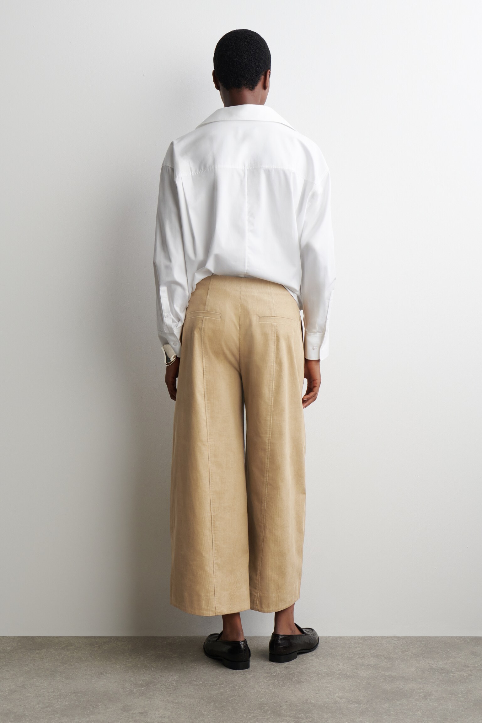 PANTALONES DE PANA BARREL FIT - BEIGE/AZUL MARINO - 3