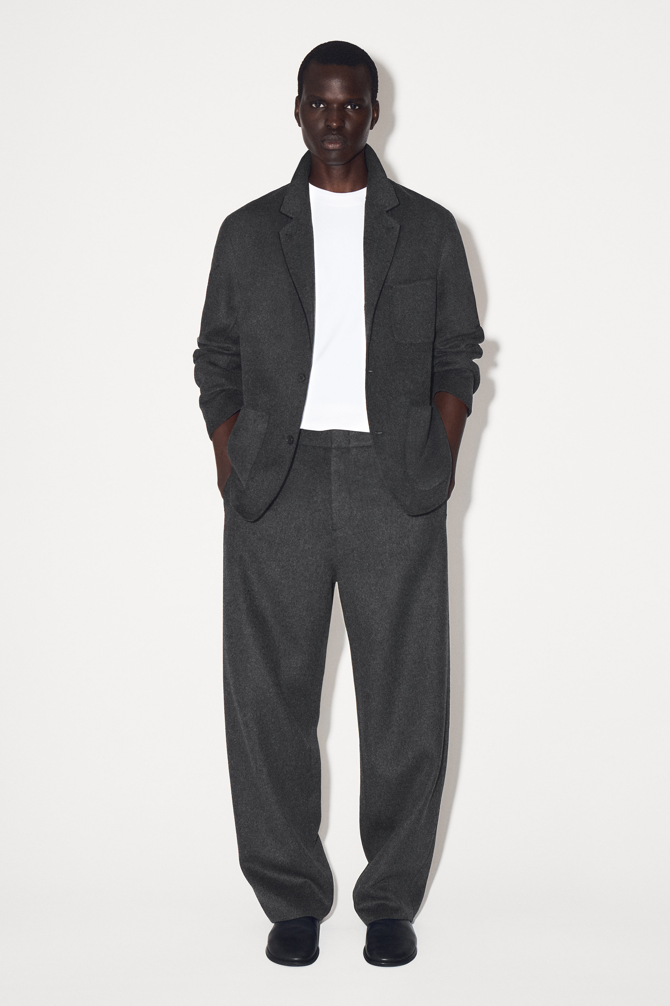 SPLIT WOOL WIDE-LEG TROUSERS - CHARCOAL | COS