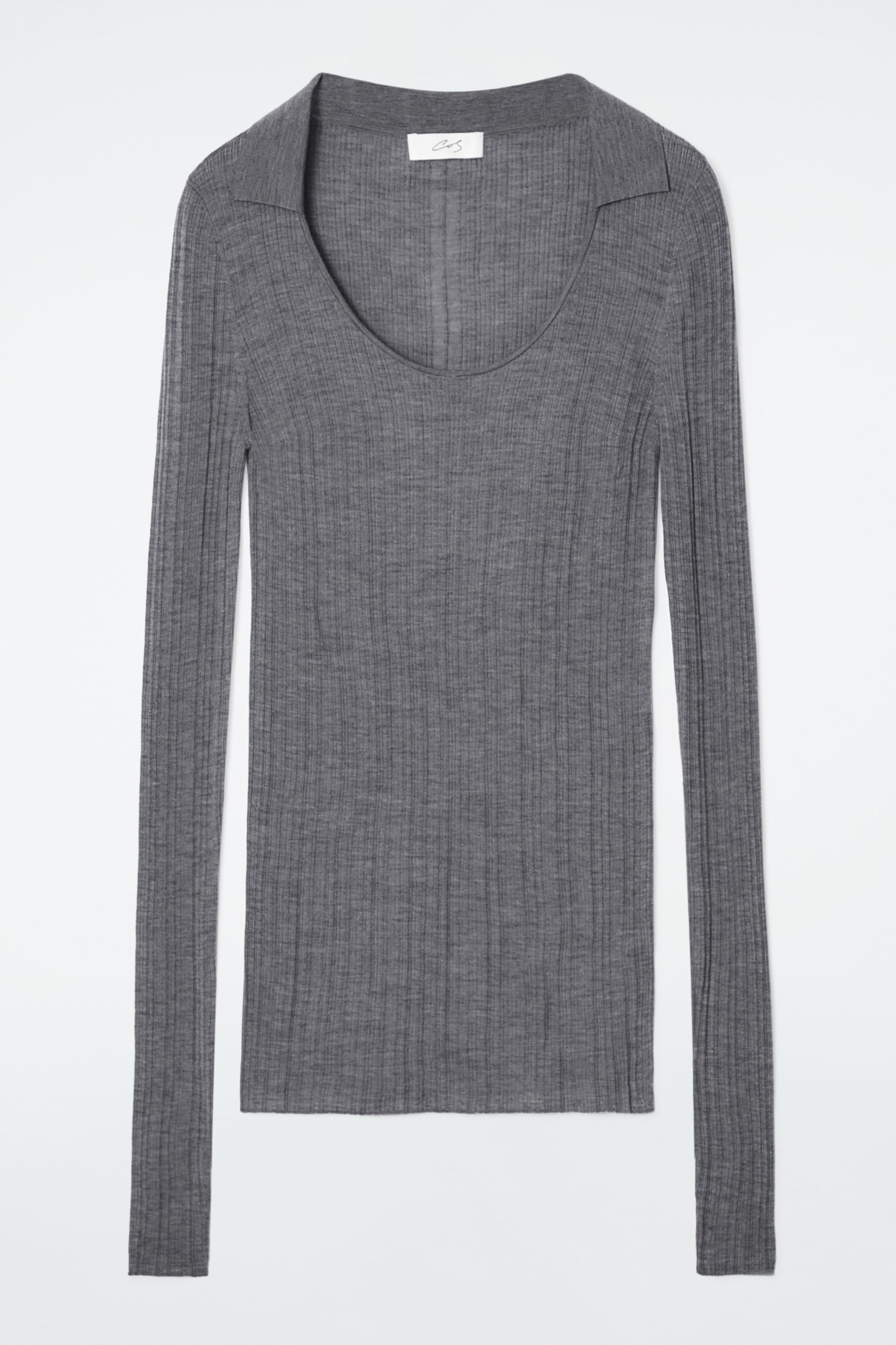 THE OPEN-COLLAR MERINO WOOL TOP