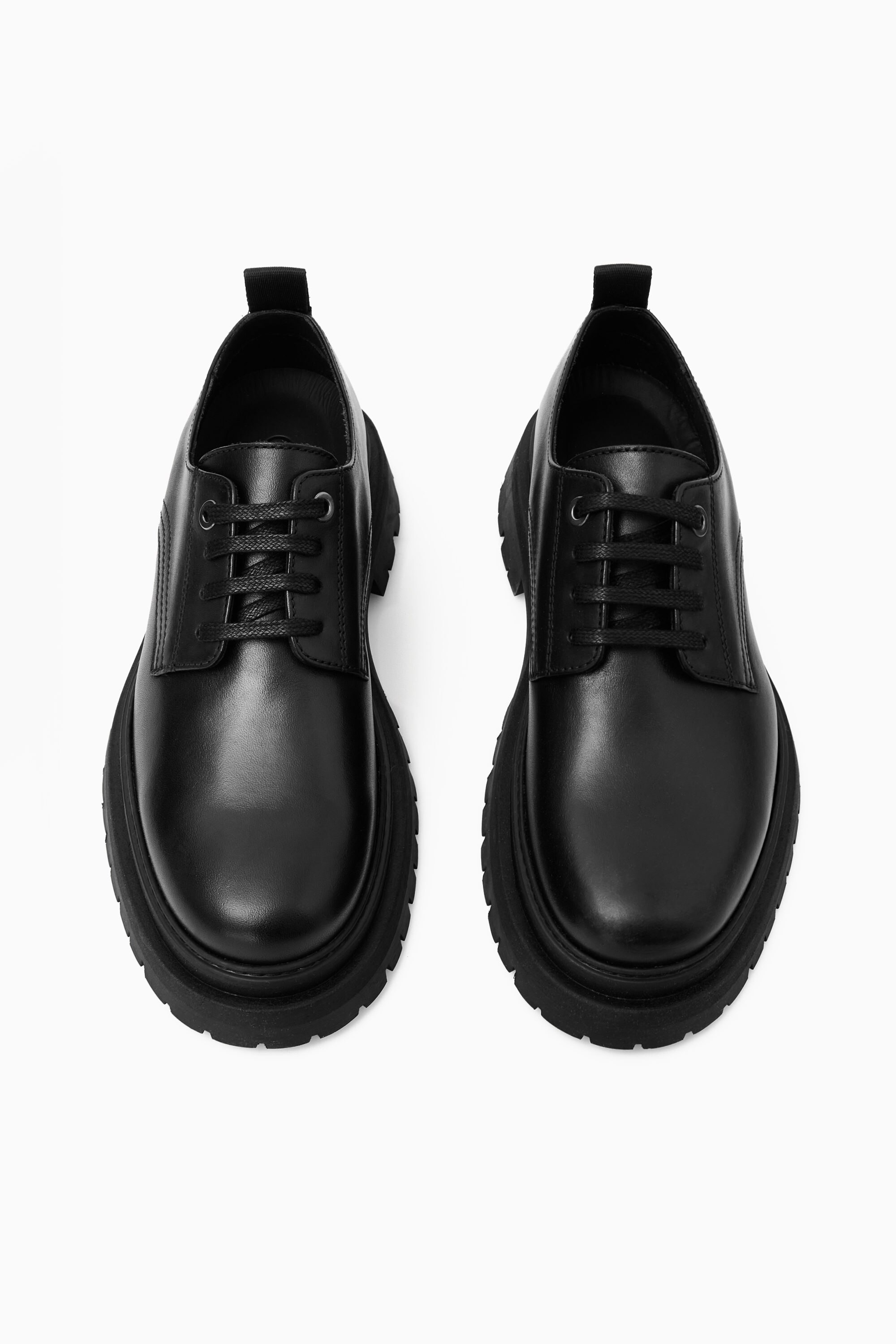 国内で当店のみ Hanqiaoriji - Black Leather Chunky Derby CHUNKY LEATHER DERBY SHOES - BLACK | COS