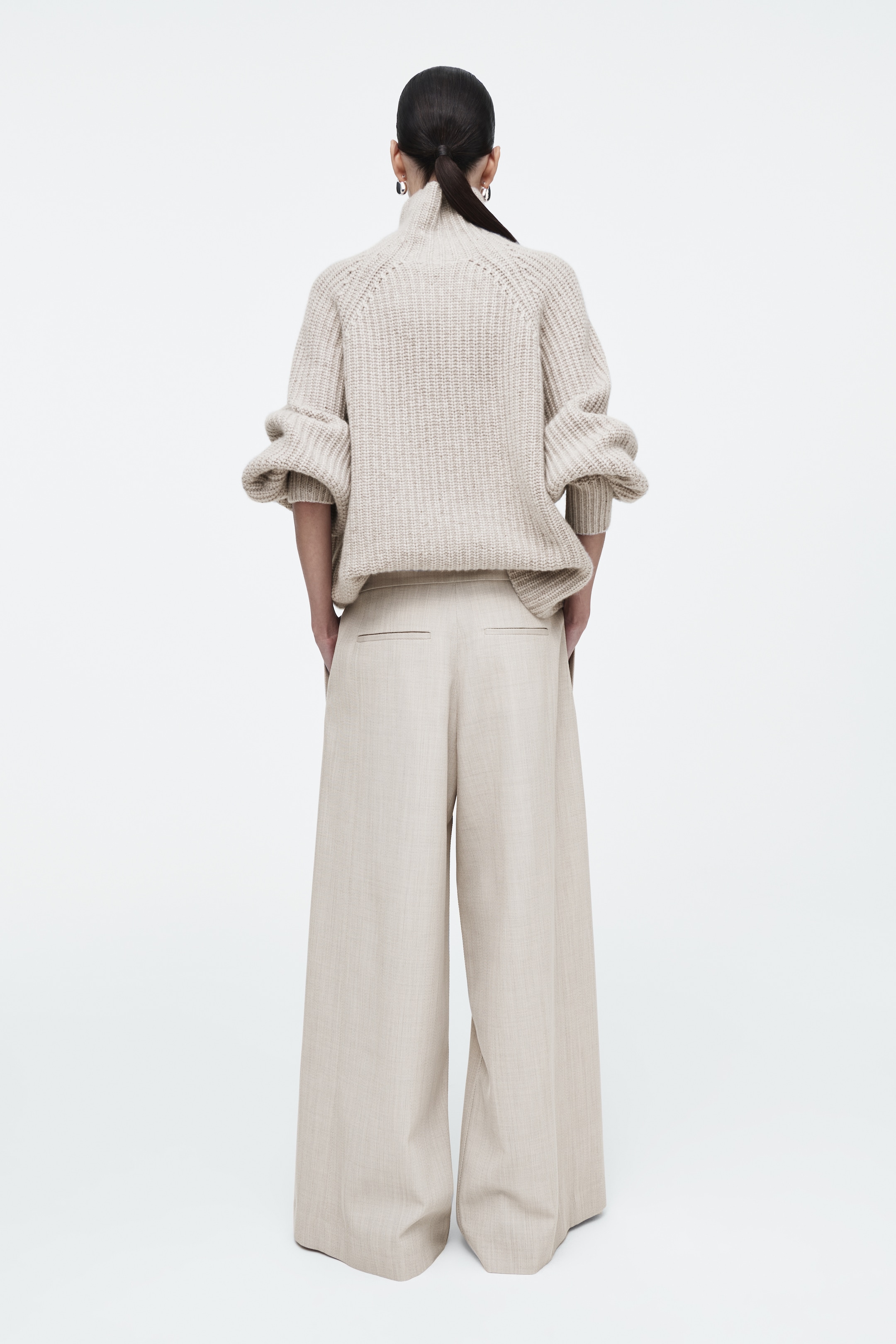 Grösseres Bild ansehen: LOCKERE HOSE AUS WOLL-MIX MIT WEITEM BEIN - HELLES BEIGE - DAMEN | H&M CH 2