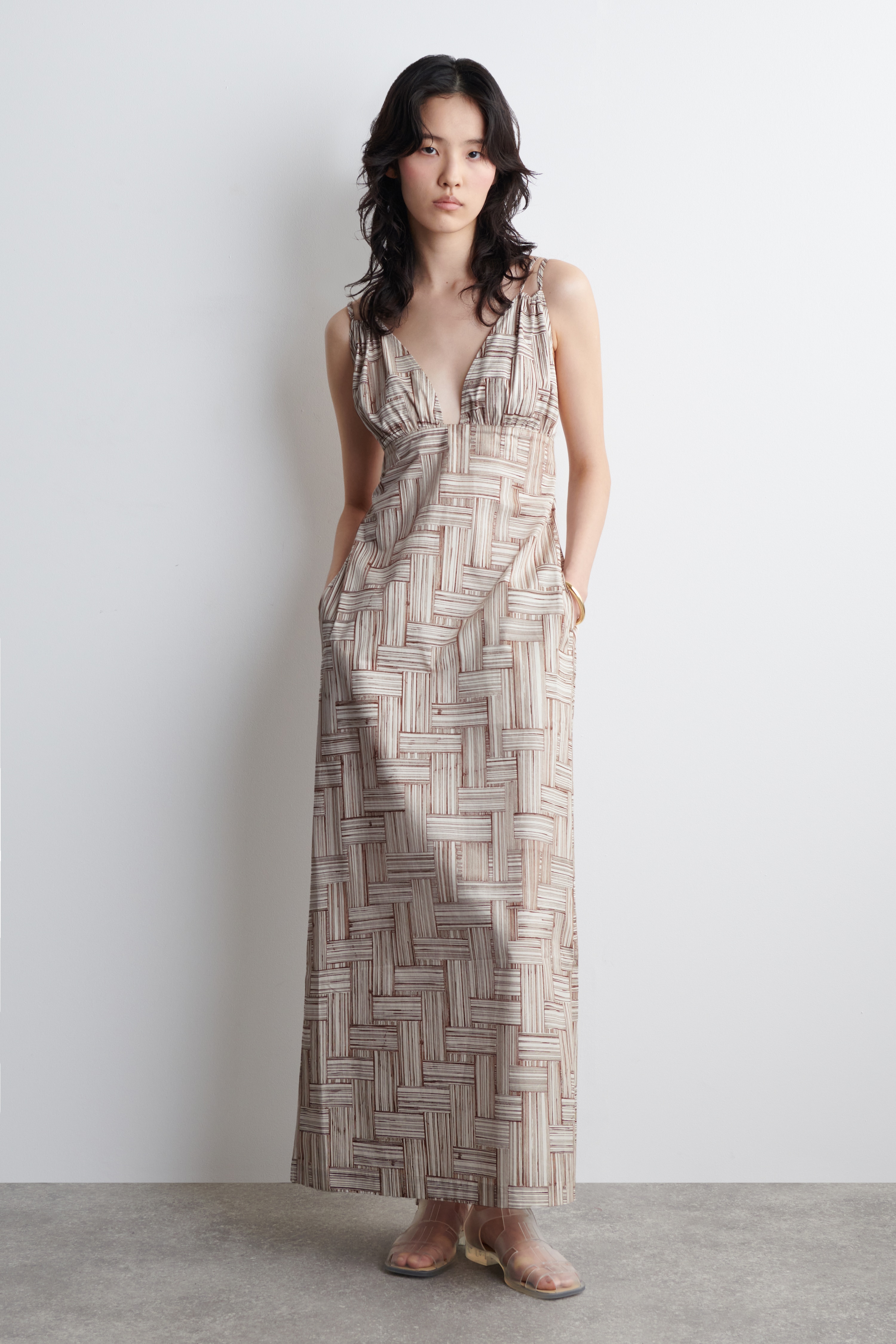 Rochie maxi cu decolteu în V și imprimeu - ECRU / MARO / IMPRIMAT