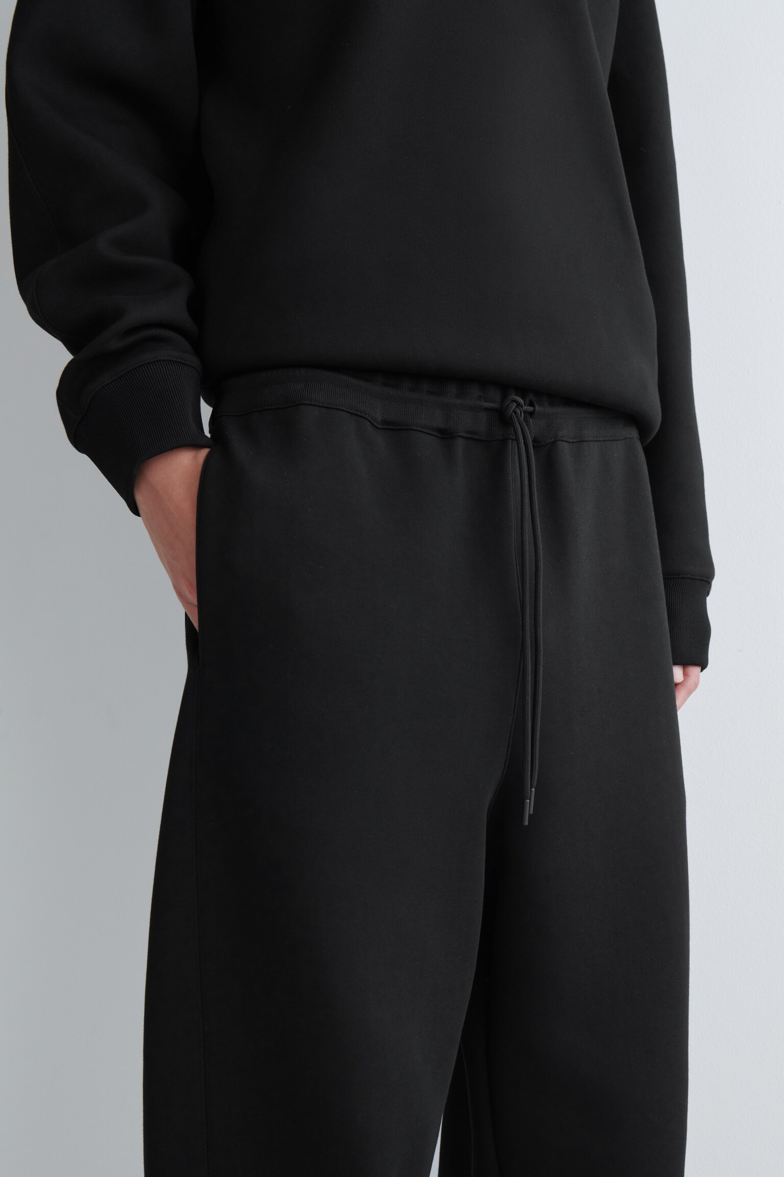 SCUBA BARREL-LEG JOGGERS - BLACK/GREY MÉLANGE - 5