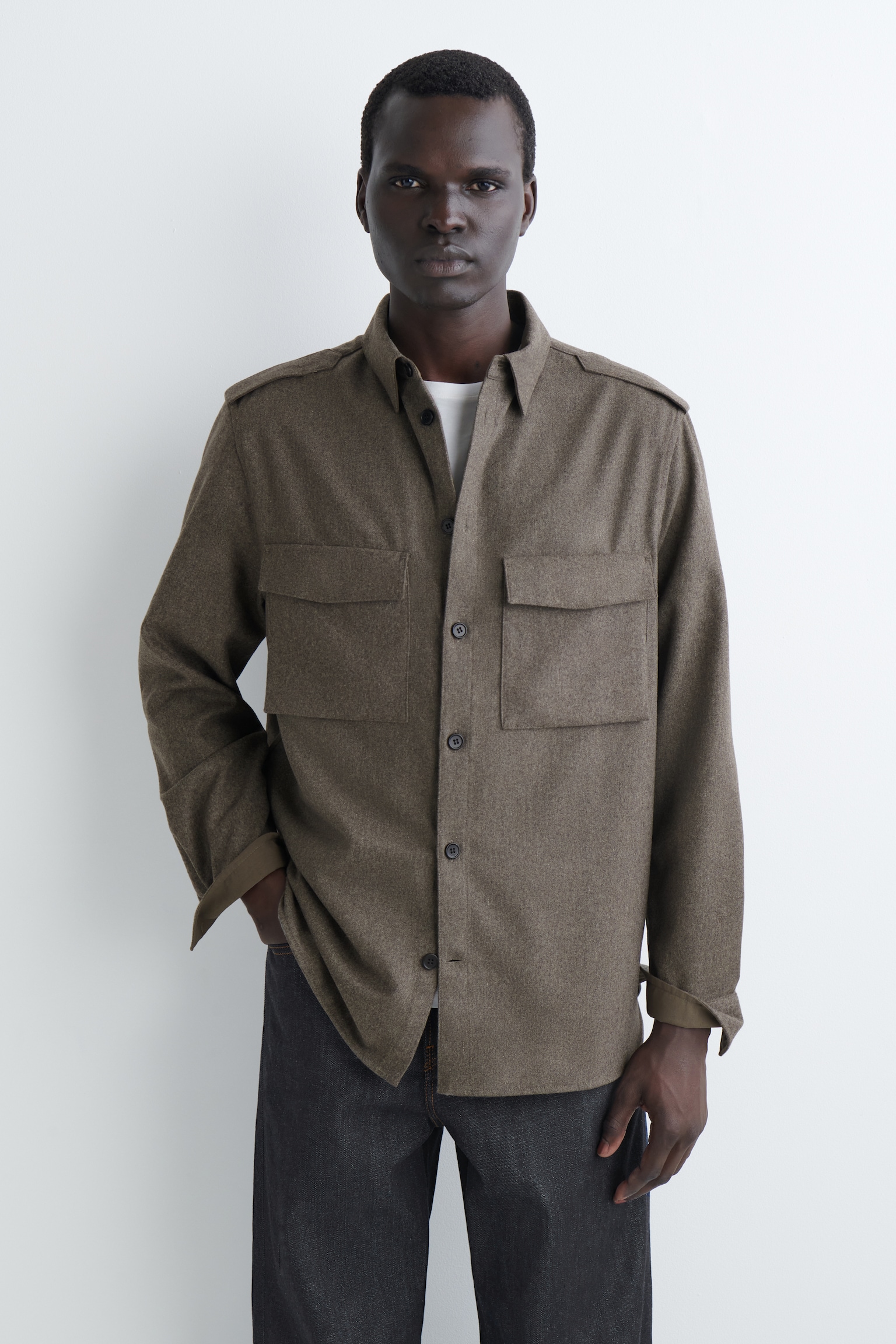 BUTTON-DOWN COLLAR WOOL SHIRT - STONE/NAVY