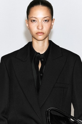WAISTED TAILORED WOOL BLAZER — CARBON 6