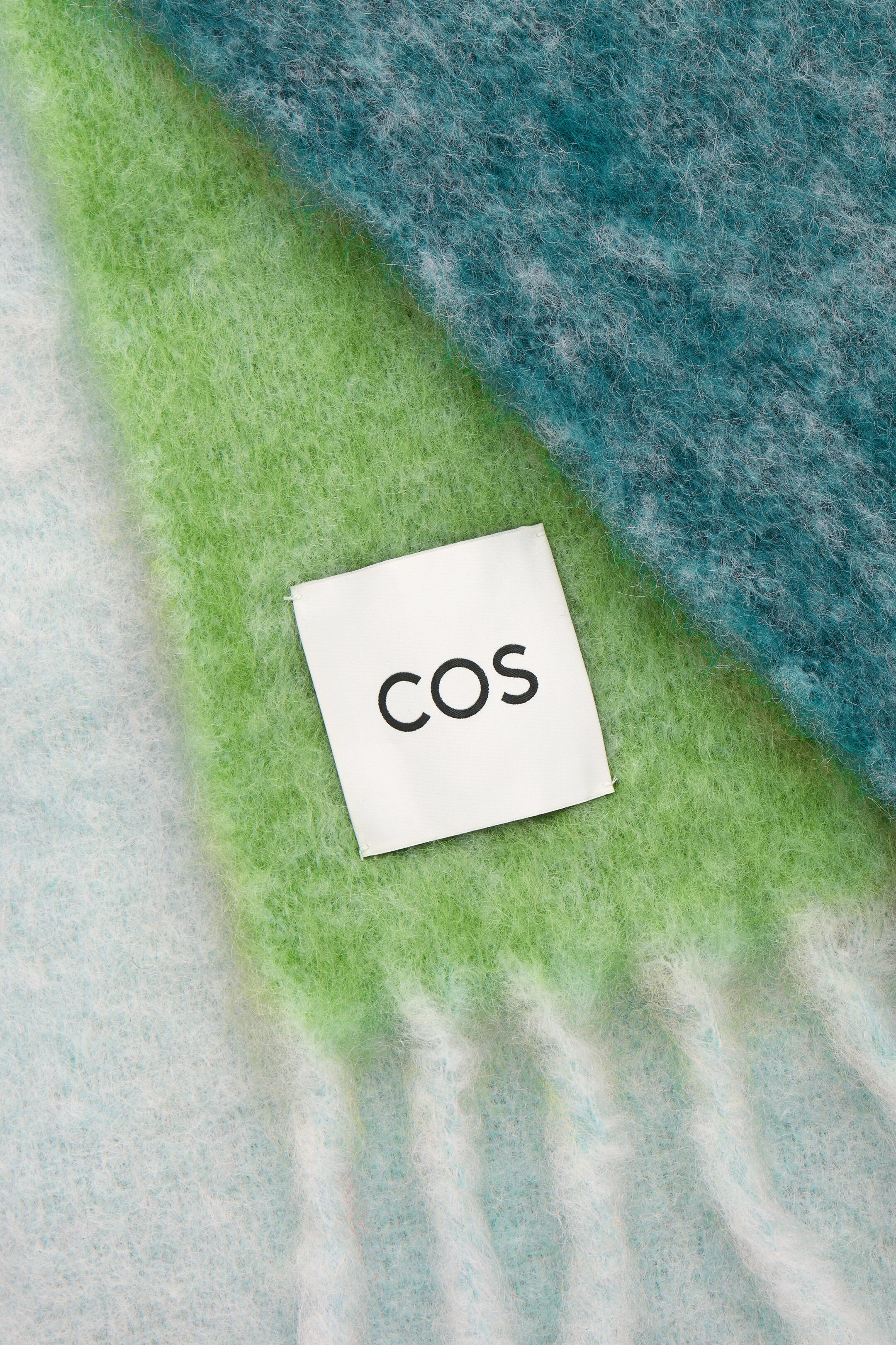 StillMedia/DescriptiveDetail