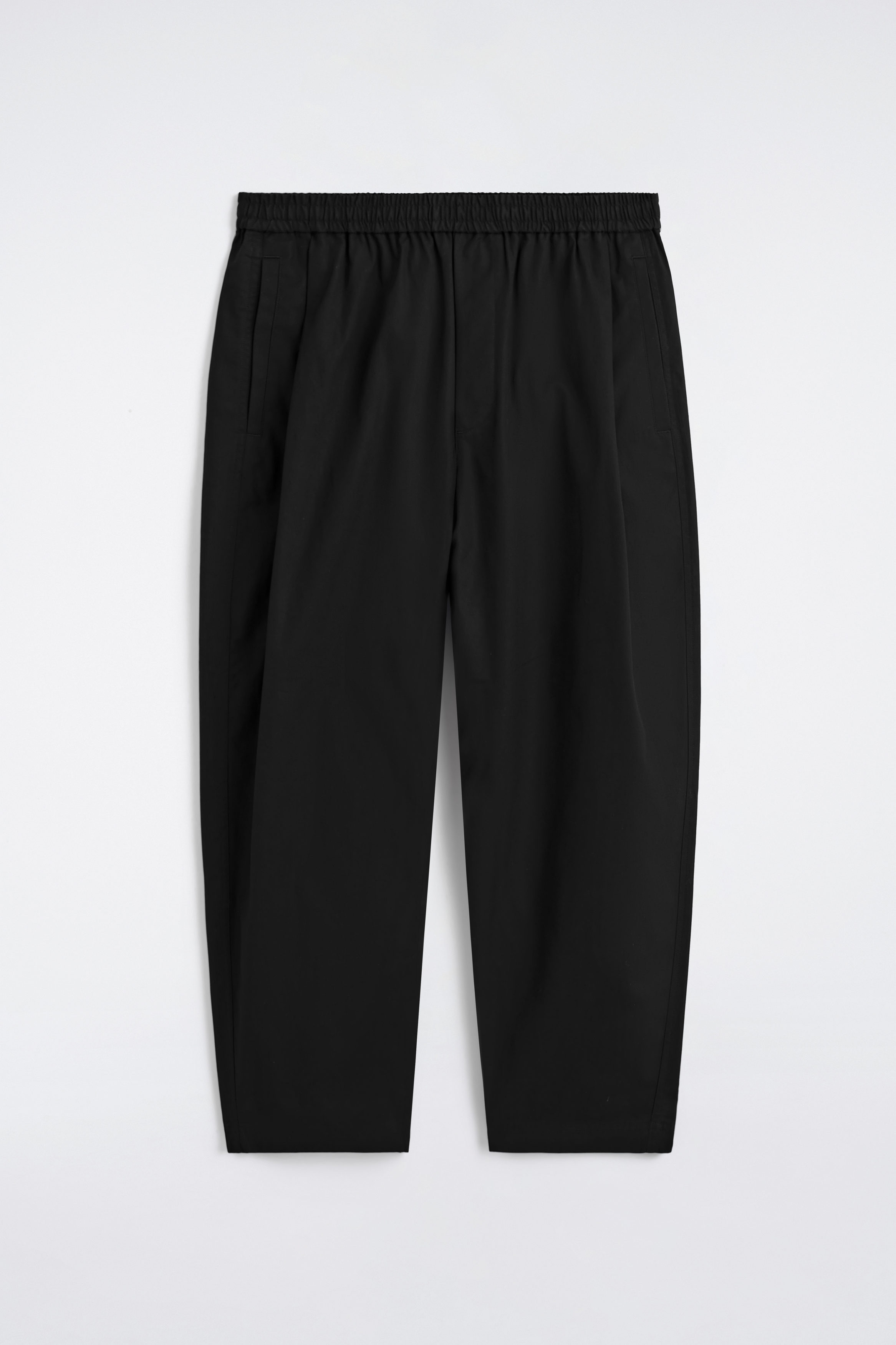 CROPPED ELASTICATED RELAXED-FIT WIDE-LEG TROUSERS - BLACK | COS