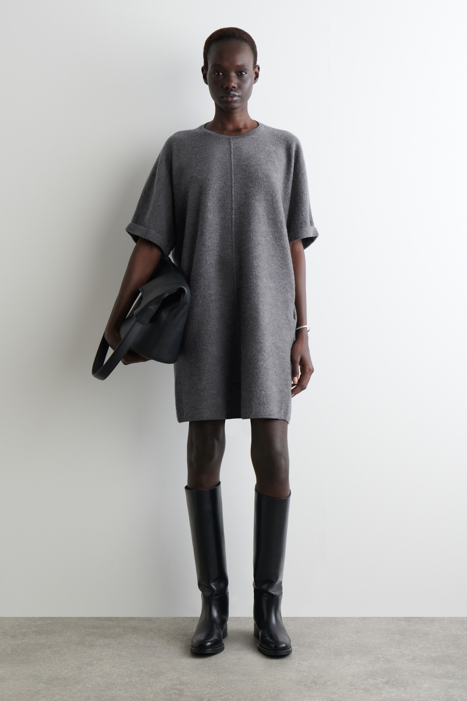 SCULPTED MERINO WOOL MINI DRESS - GREY MÉLANGE/NAVY
