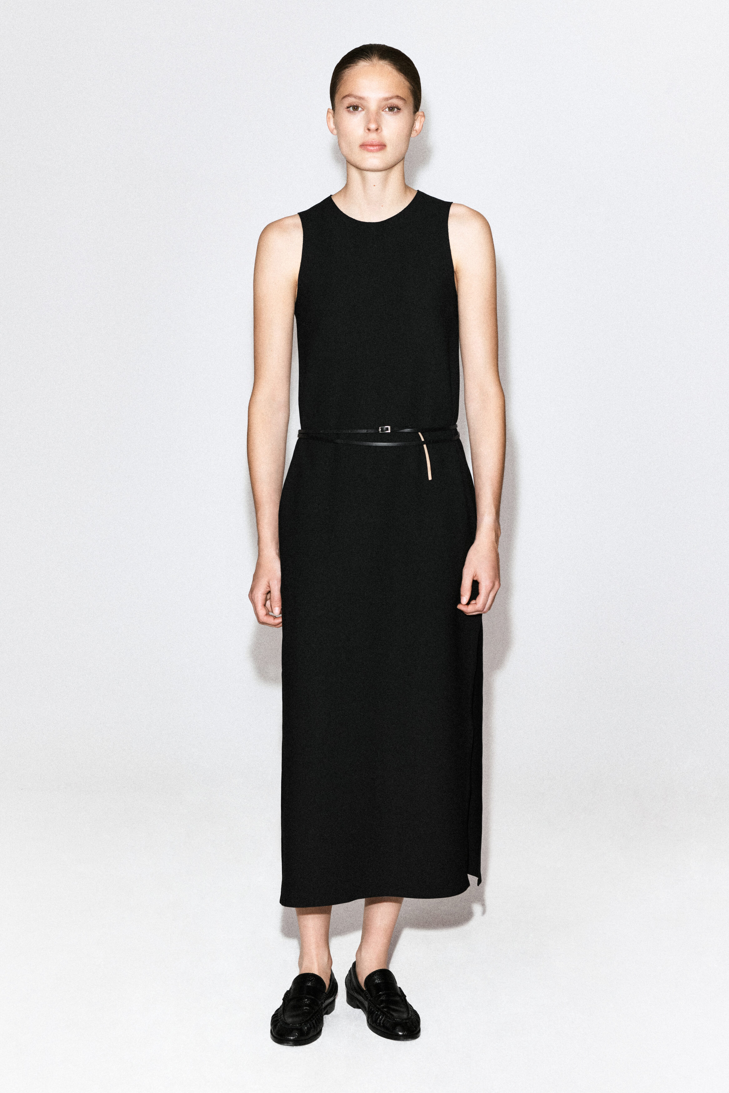 SLEEVELESS CREPE MIDI DRESS - thumbnail 2