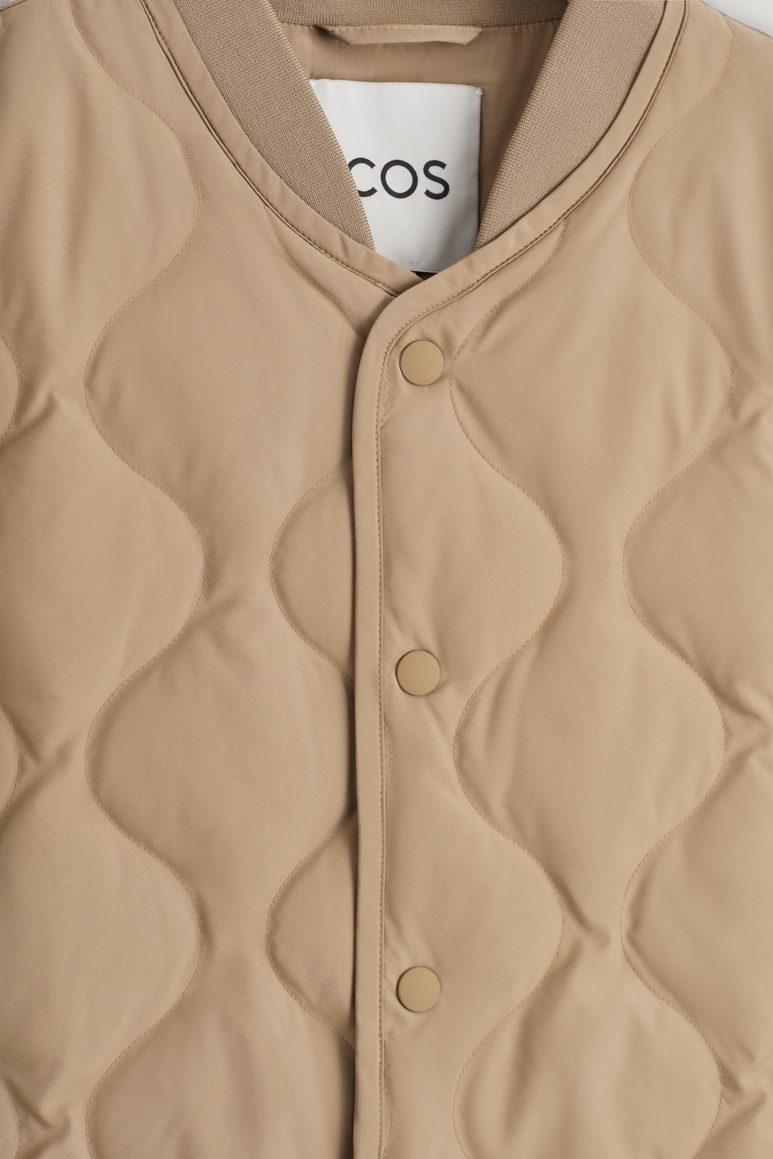 CHALECO ACOLCHADO DE PLUMÓN - BEIGE OSCURO/NEGRO - 6