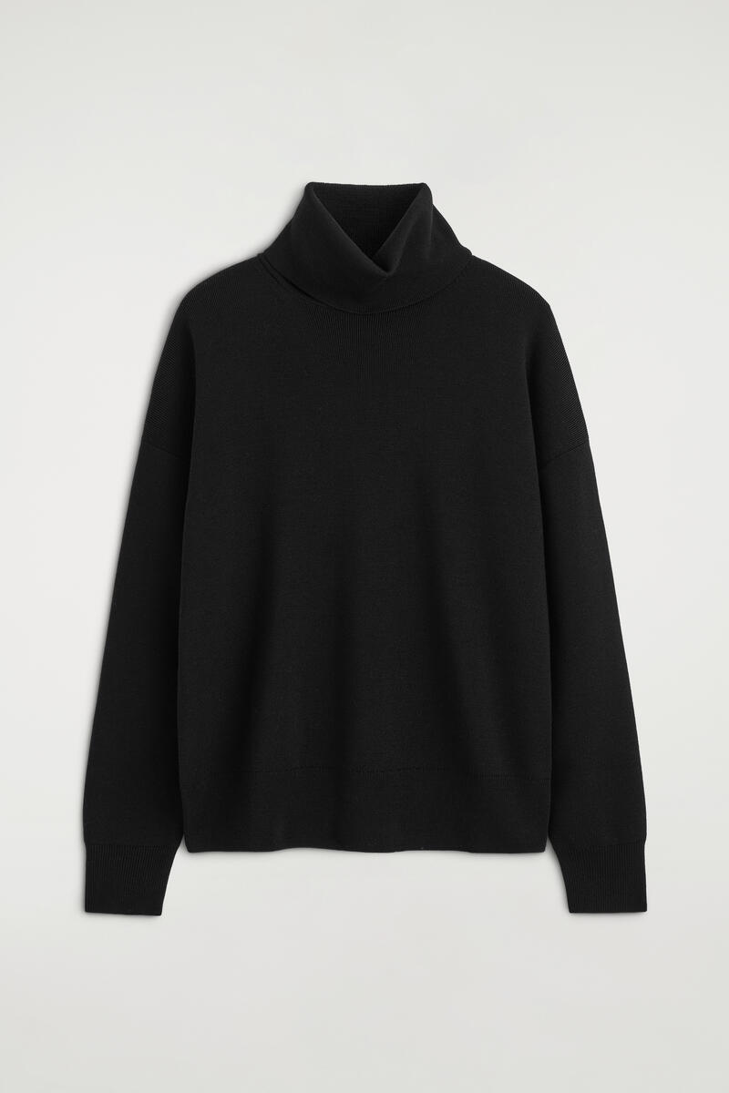 Merino Wool Turtleneck Sweater