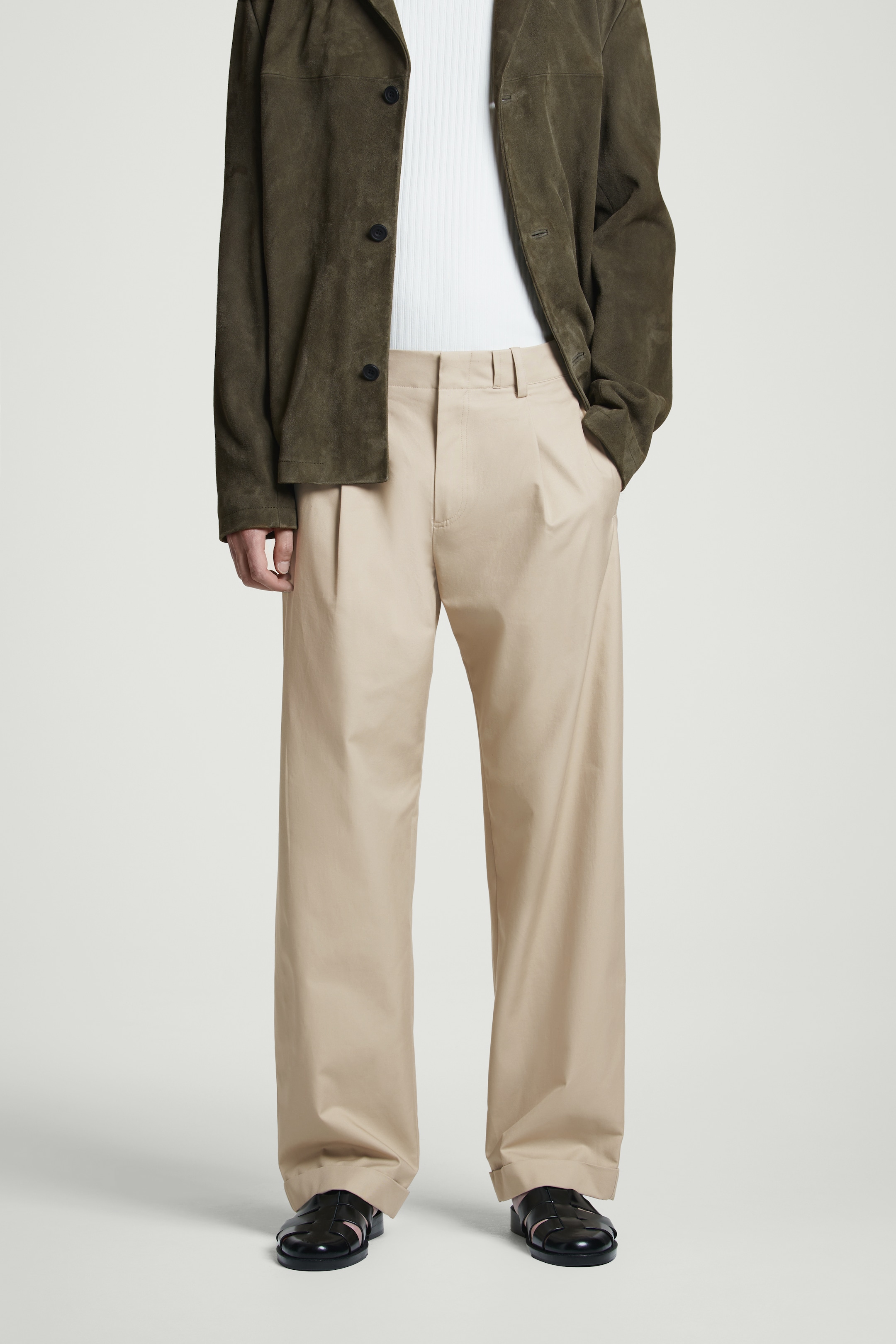 Ingrandisci l'immagine: TAPERED COTTON TURN-UP TROUSERS - BEIGE - UOMO | H&M CH 2