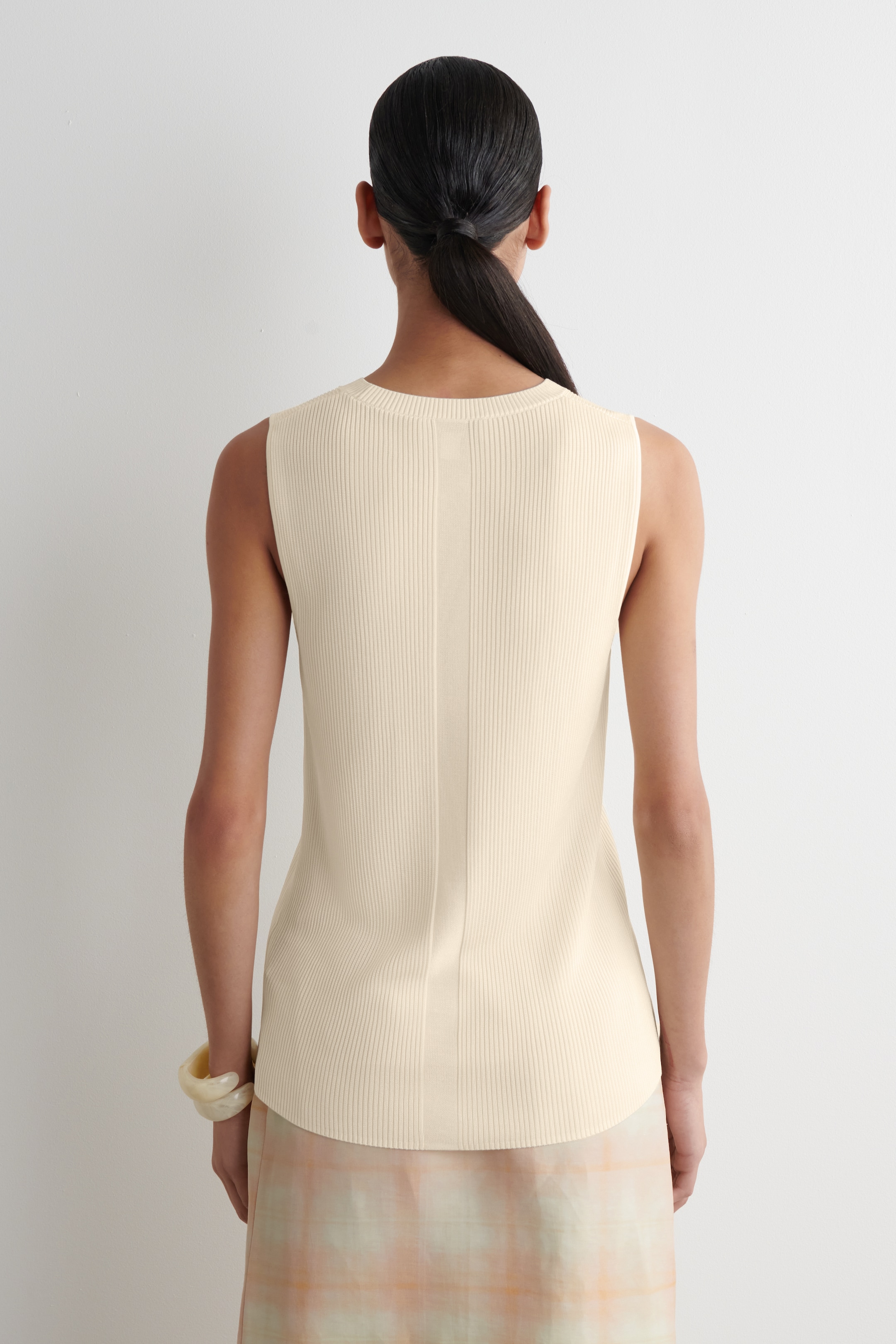 View larger image: RIBBED-KNIT TANK TOP - ECRU - Ladies | H&M GB 4