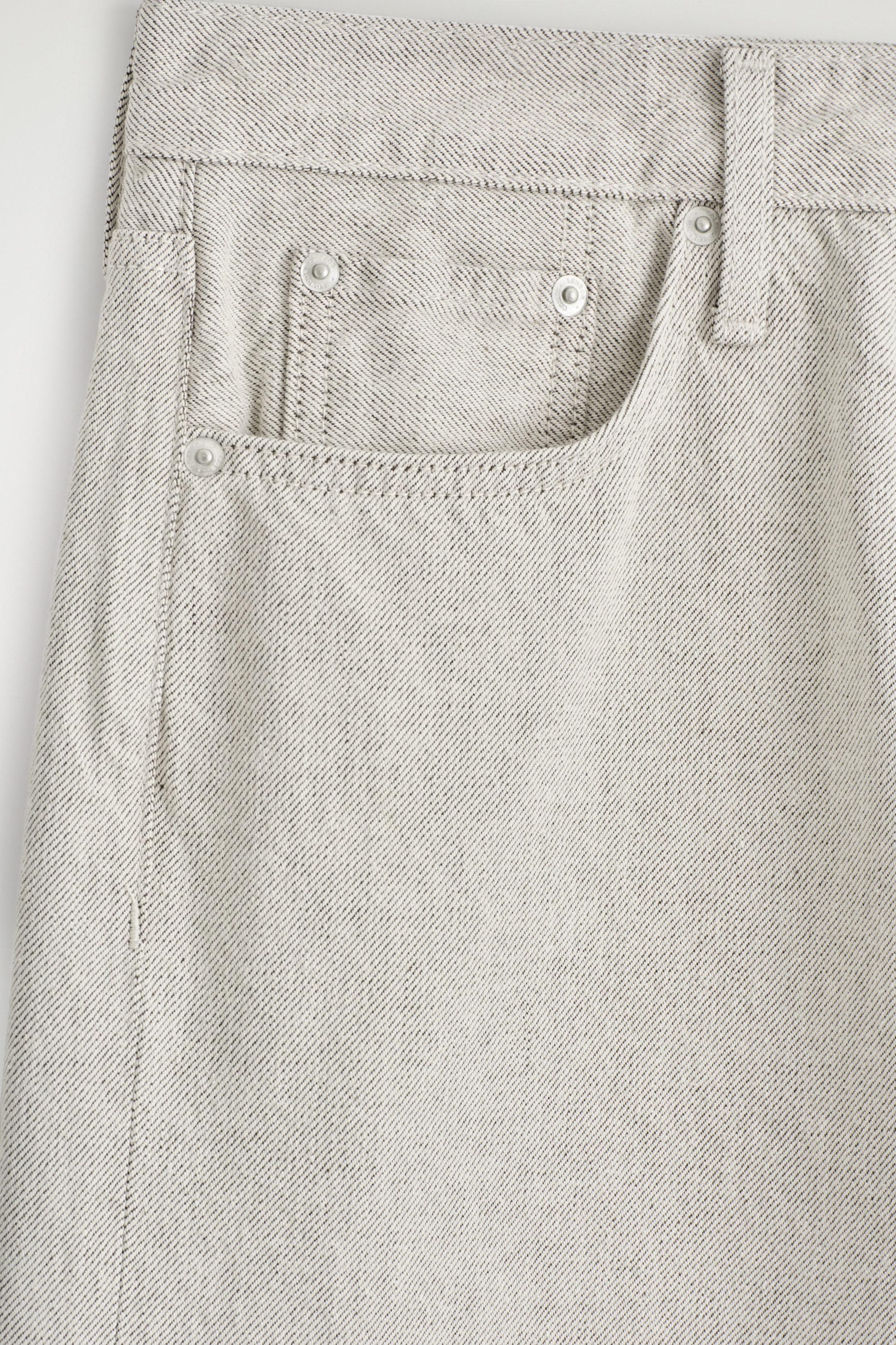 StillMedia/DescriptiveDetail