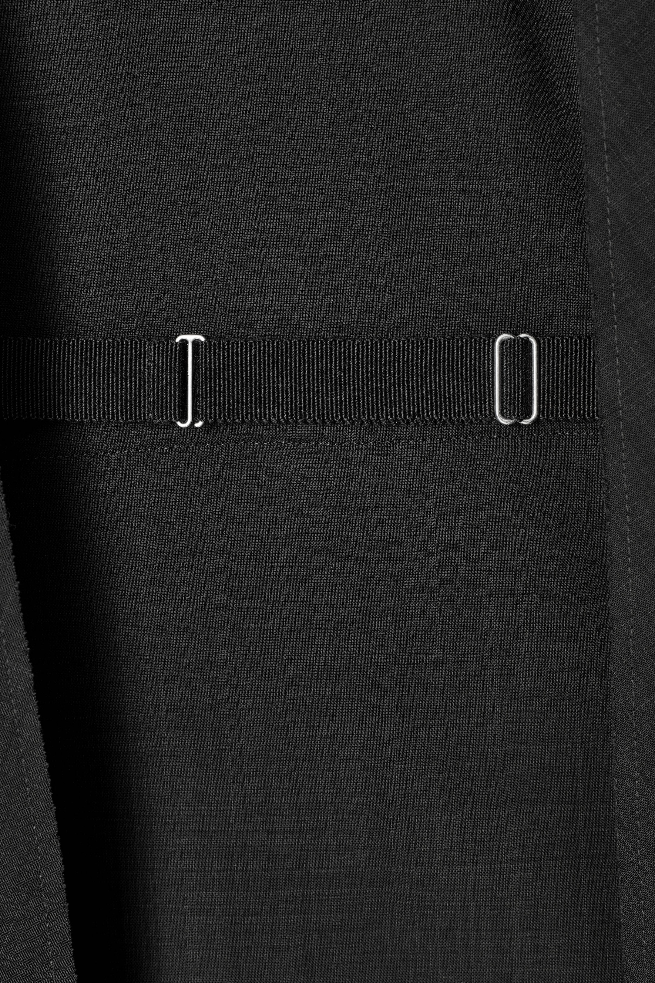 StillMedia/DescriptiveDetail