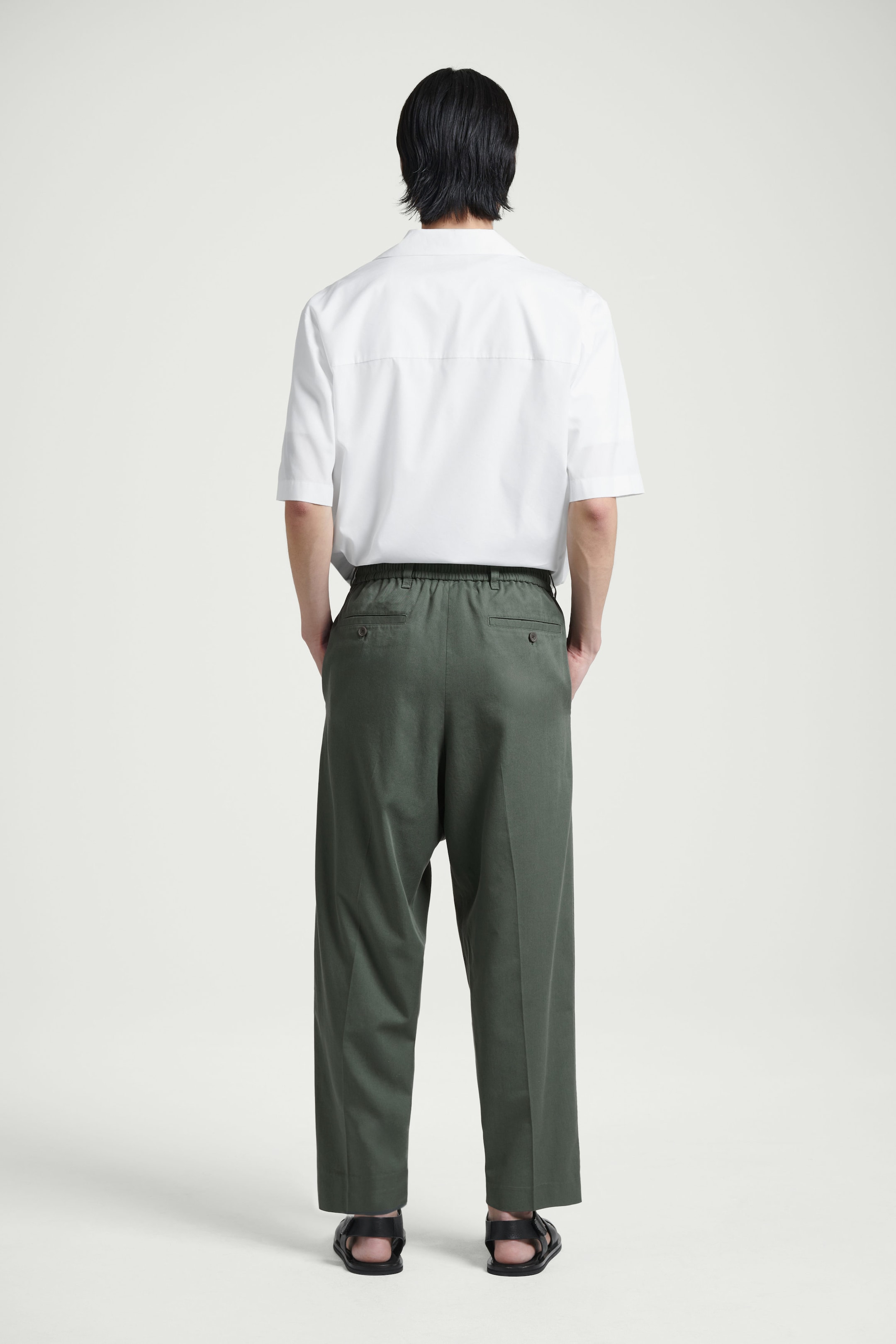 TAPERED ELASTICATED PANTS