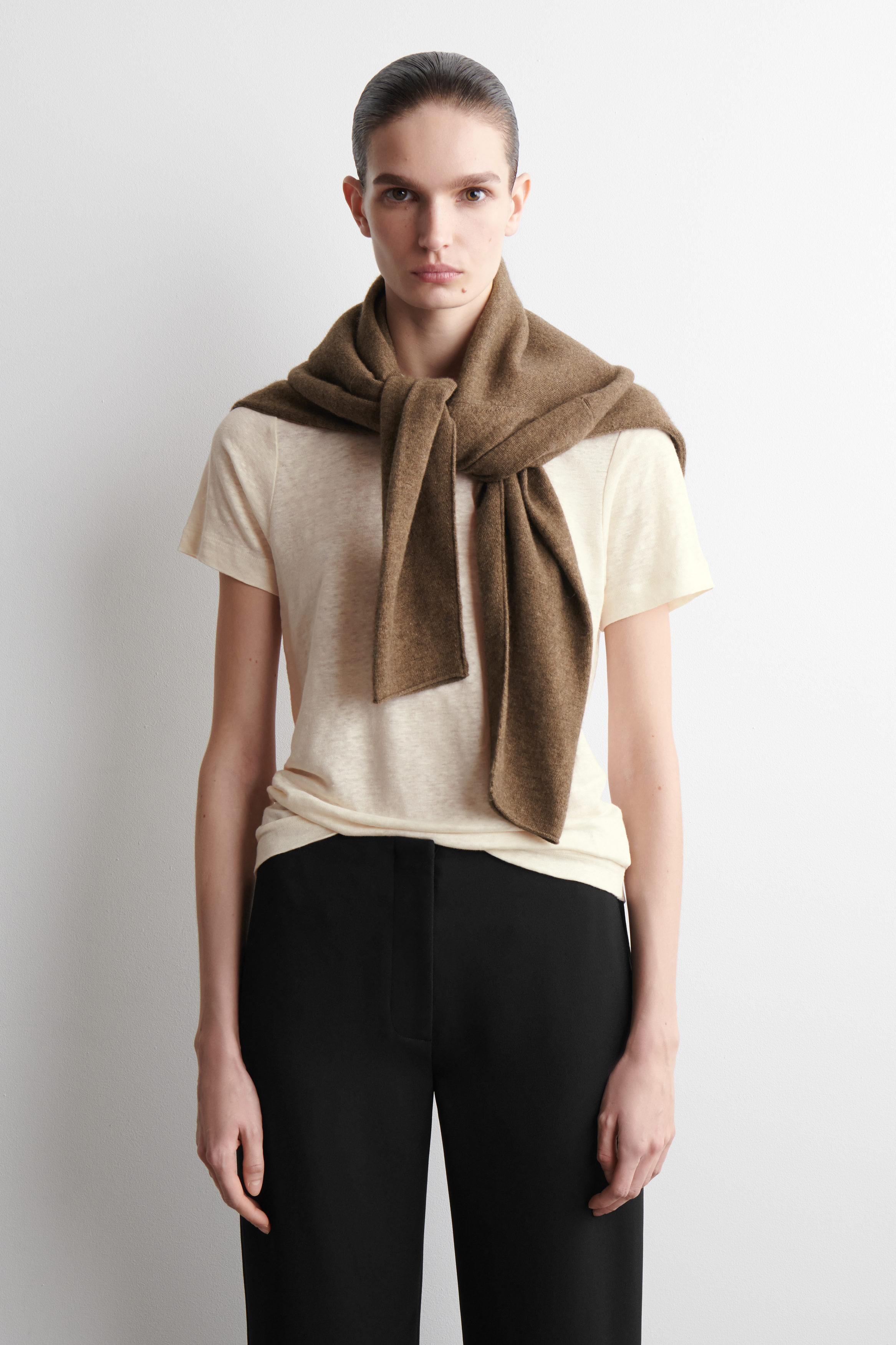 CREW-NECK LINEN T-SHIRT - ECRU | COS US