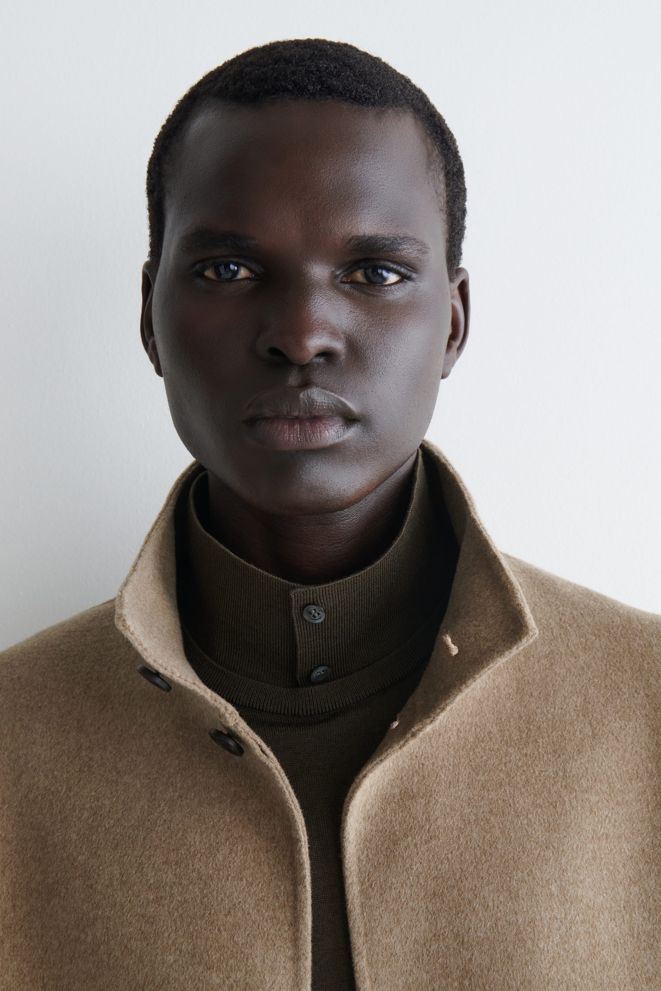 MERINO WOOL BUTTON-COLLAR SWEATER