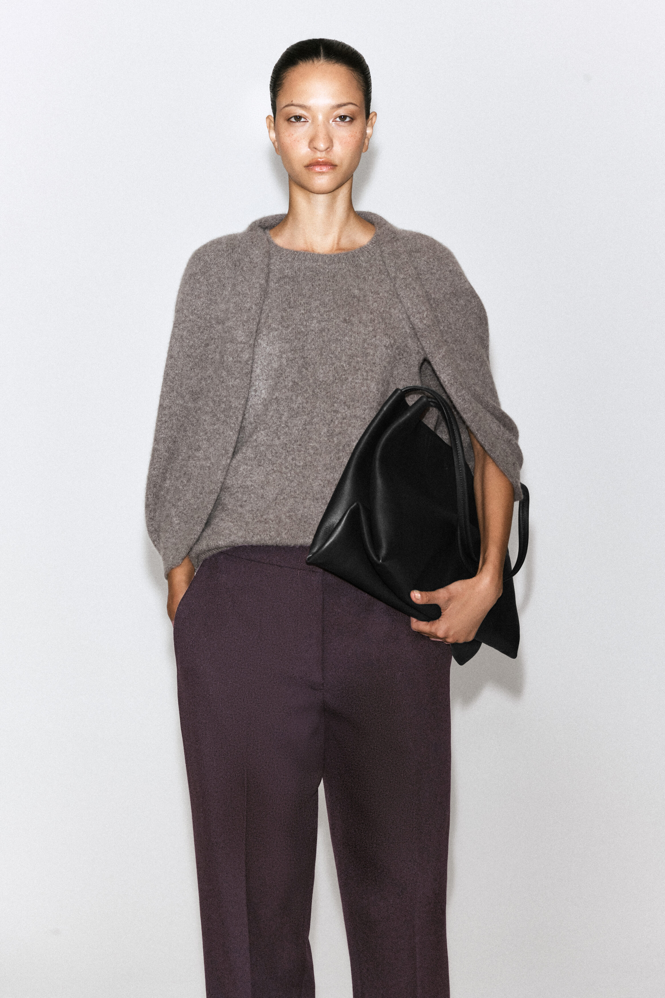 DRAPED CASHMERE CAPE SWEATER