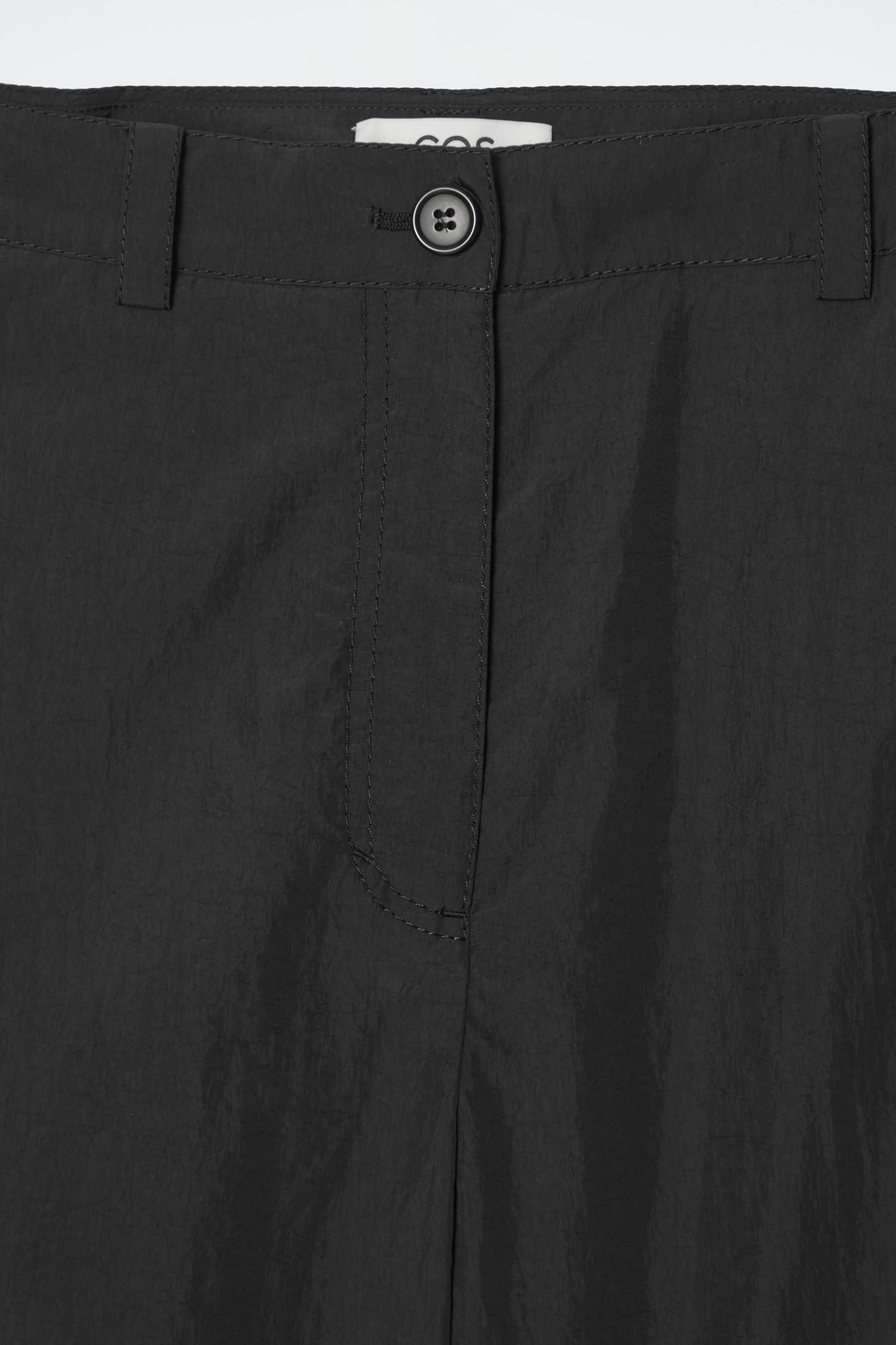 Grösseres Bild ansehen: HOSE AUS NYLON MIT BARREL-BEIN - SCHWARZ - DAMEN | H&M CH 2