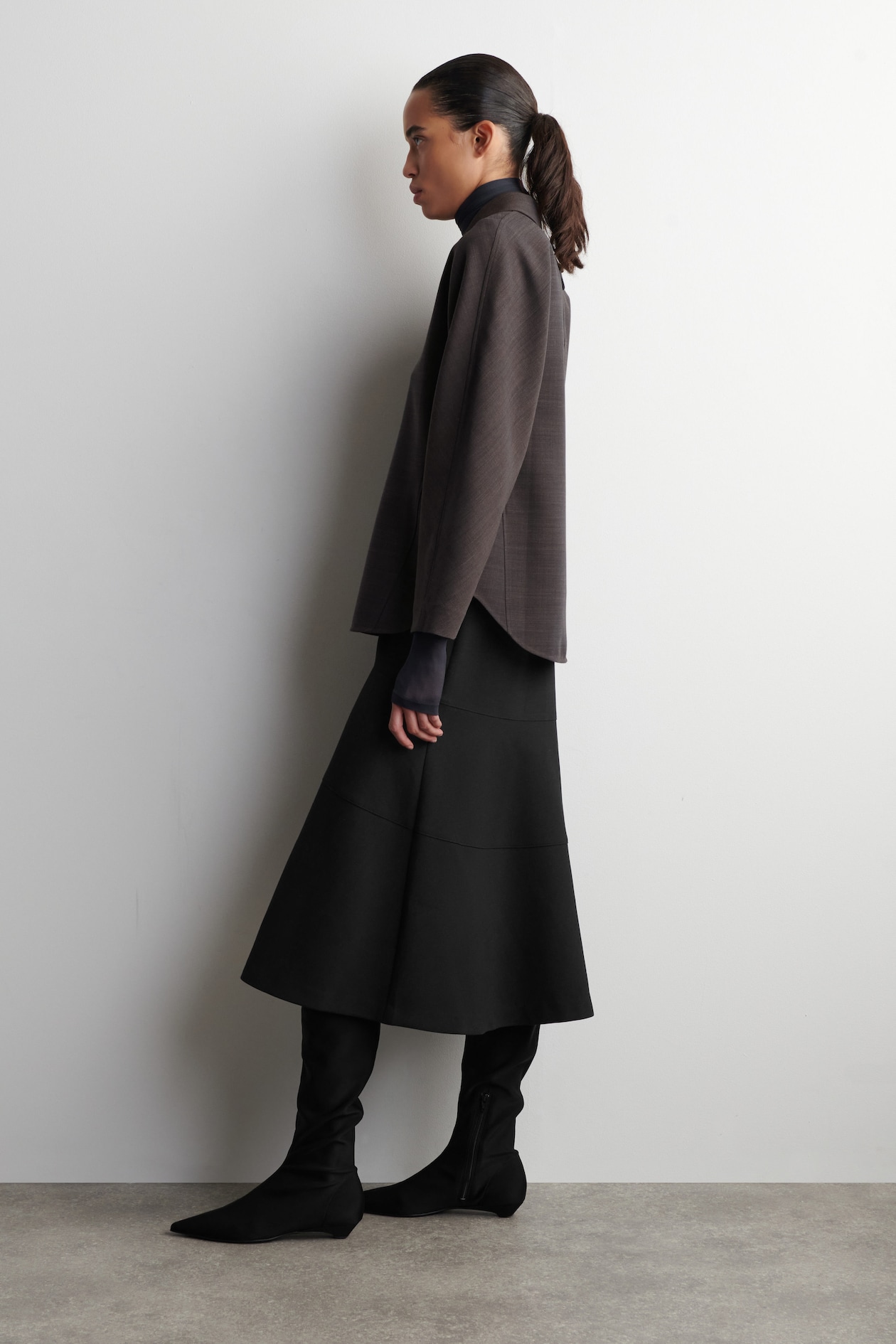ROUNDED WOOL-BLEND SHIRT — BROWN