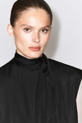 SCARF-DETAIL SATIN MAXI DRESS — CARBON 5