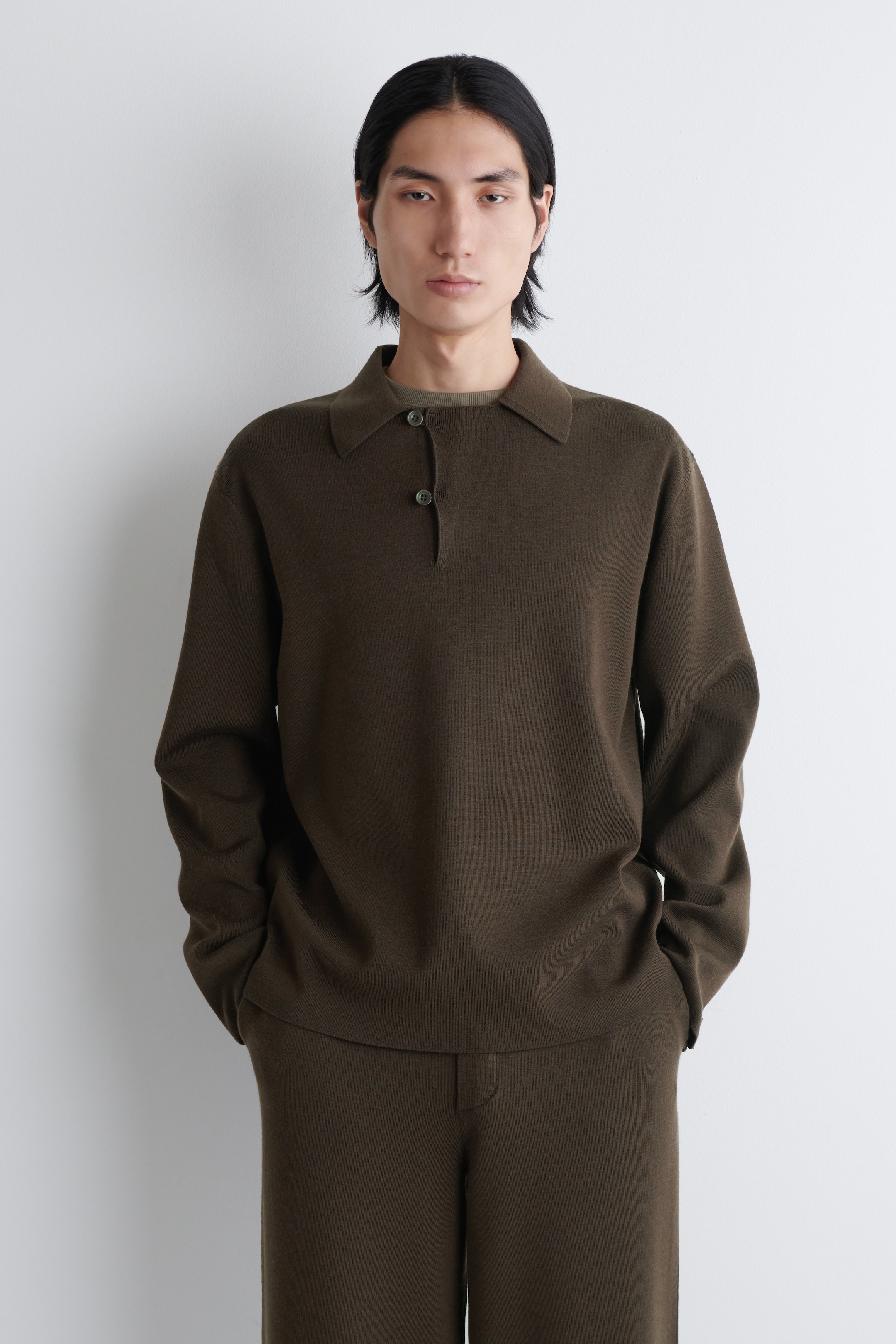 Grösseres Bild ansehen: POLOPULLOVER AUS WOLLE - DUNKELBRAUN - HERREN | H&M CH 1