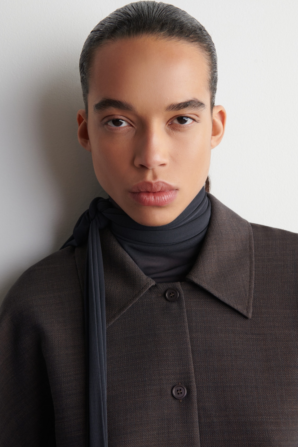 ROUNDED WOOL-BLEND SHIRT — BROWN