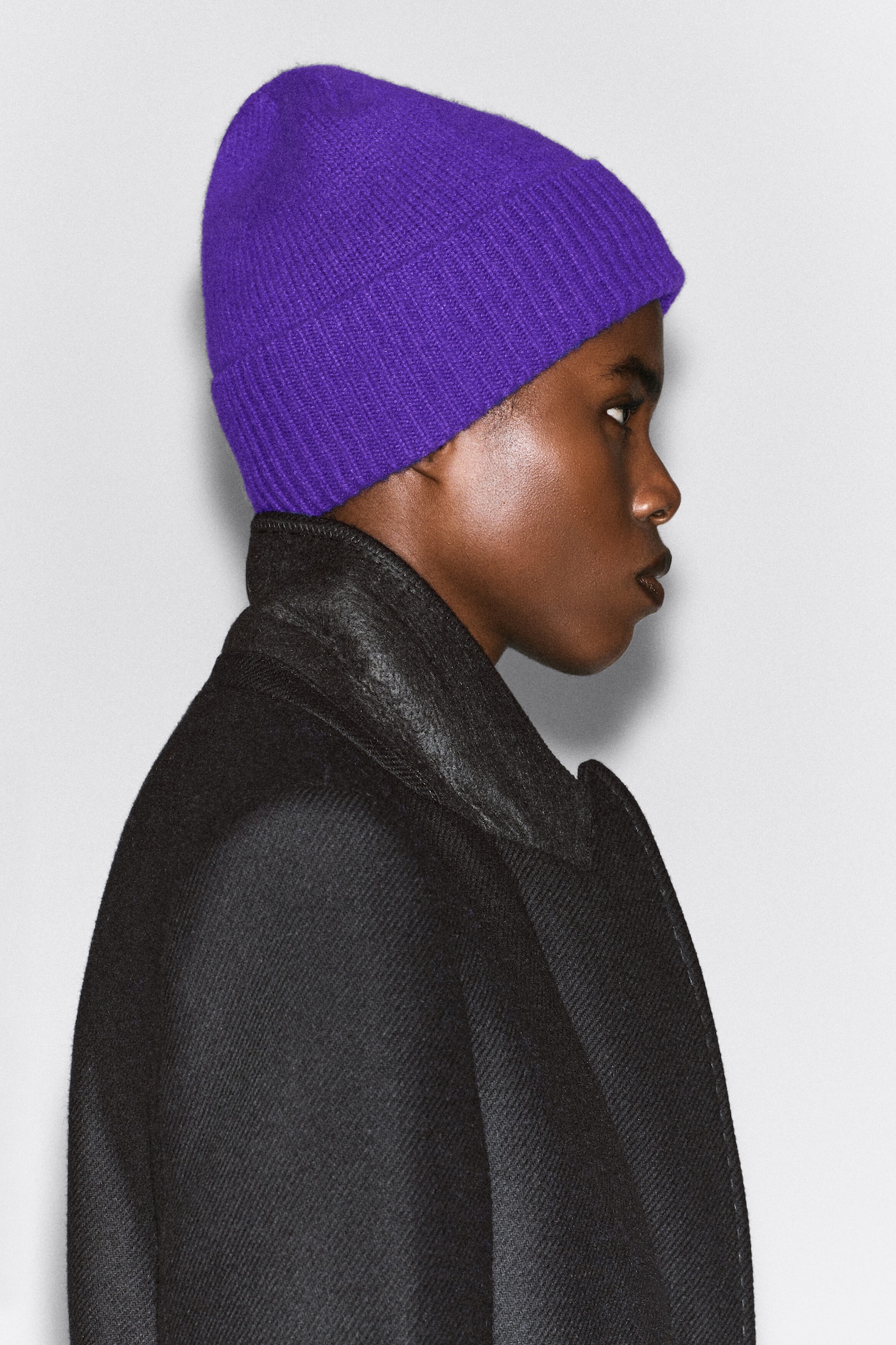 PURE CASHMERE BEANIE — PURPLE