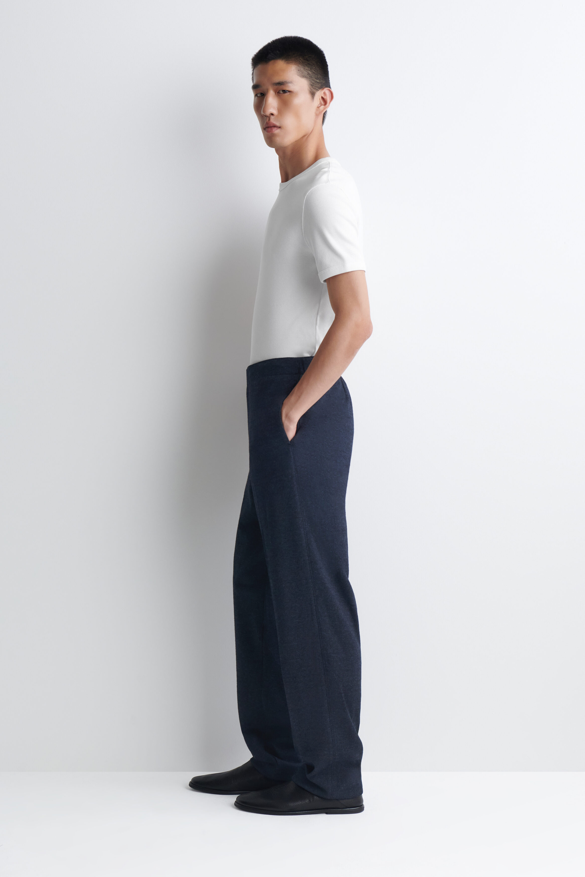 JERSEY RELAXED-FIT STRAIGHT-LEG PANTS - thumbnail 4