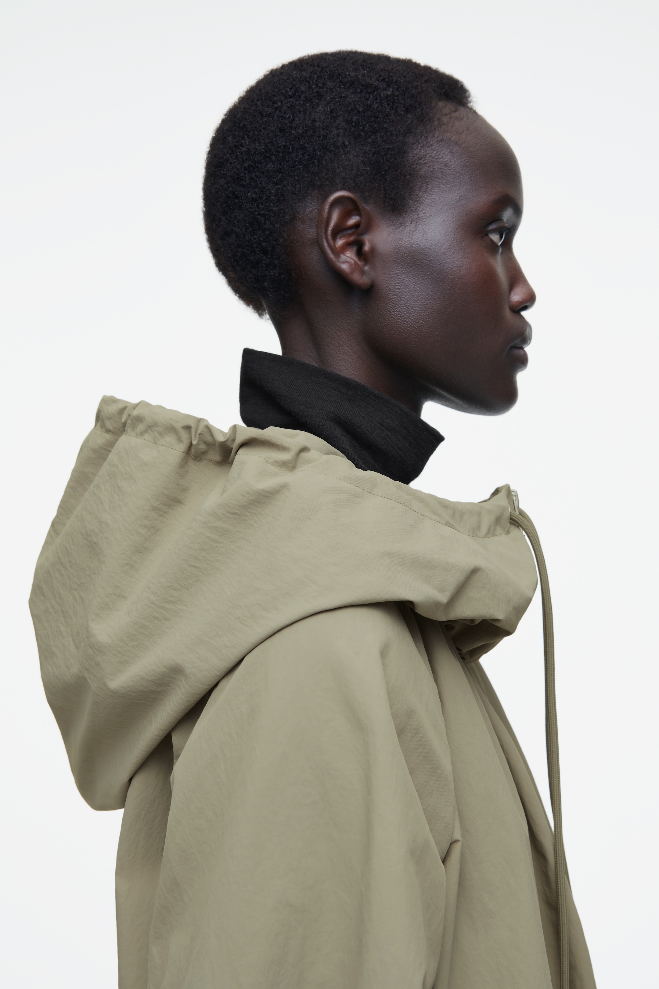 Größeres Bild ansehen: PARKA AUS FUNKTIONSMATERIAL MIT KAPUZE - BRAUN - Ladies | H&M DE 4