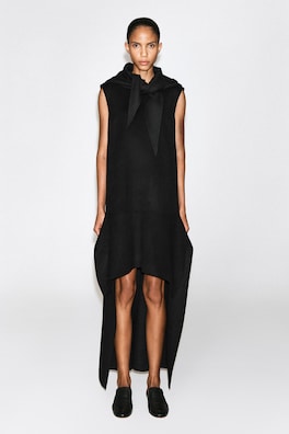 DROPPED-WAIST DOUBLE-FACED WOOL DRESS — CARBON 2