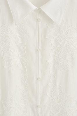 FLUID LACE-DETAIL SHIRT — IVORY 8