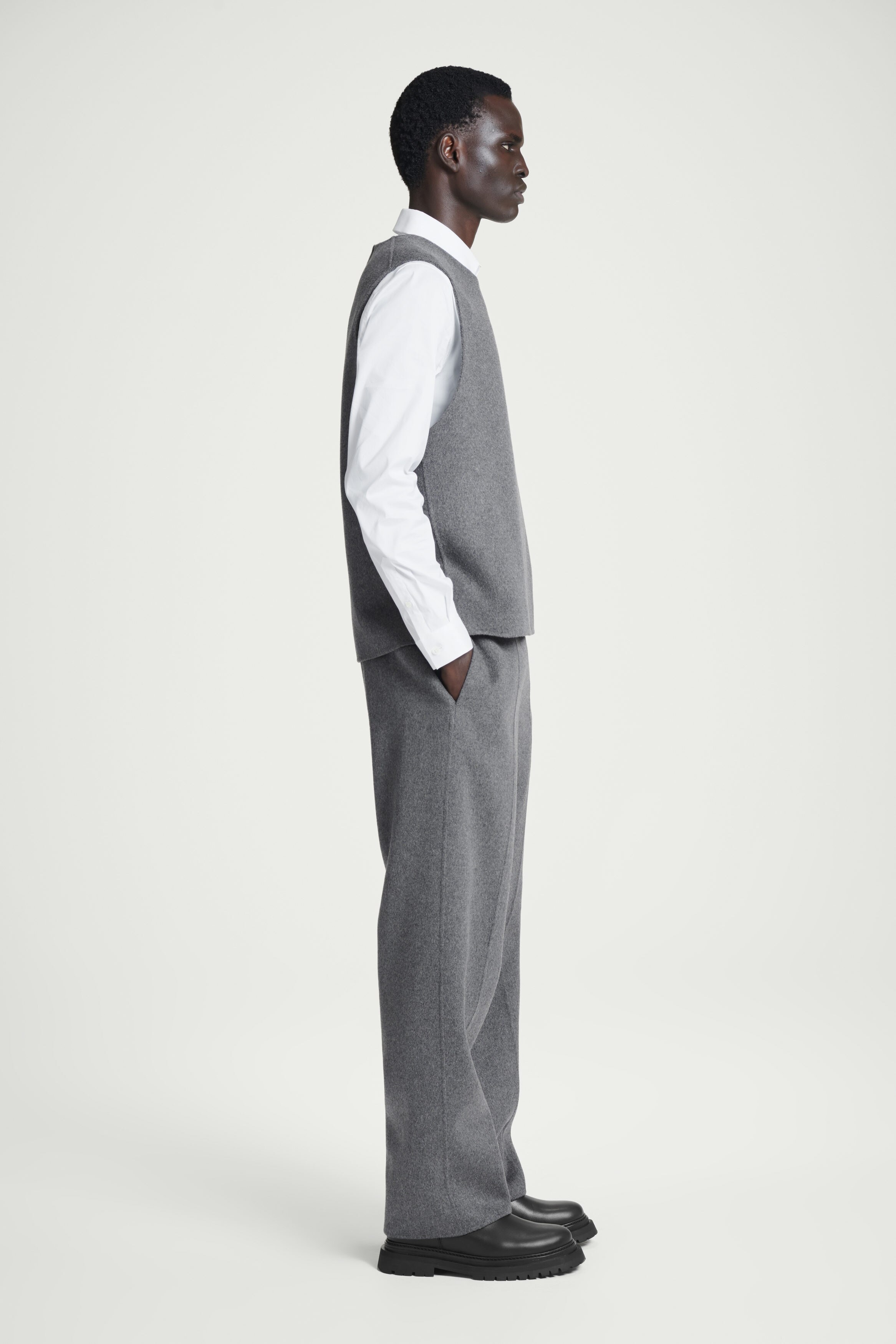 DOUBLE-FACED WOOL VEST - GREY | COS
