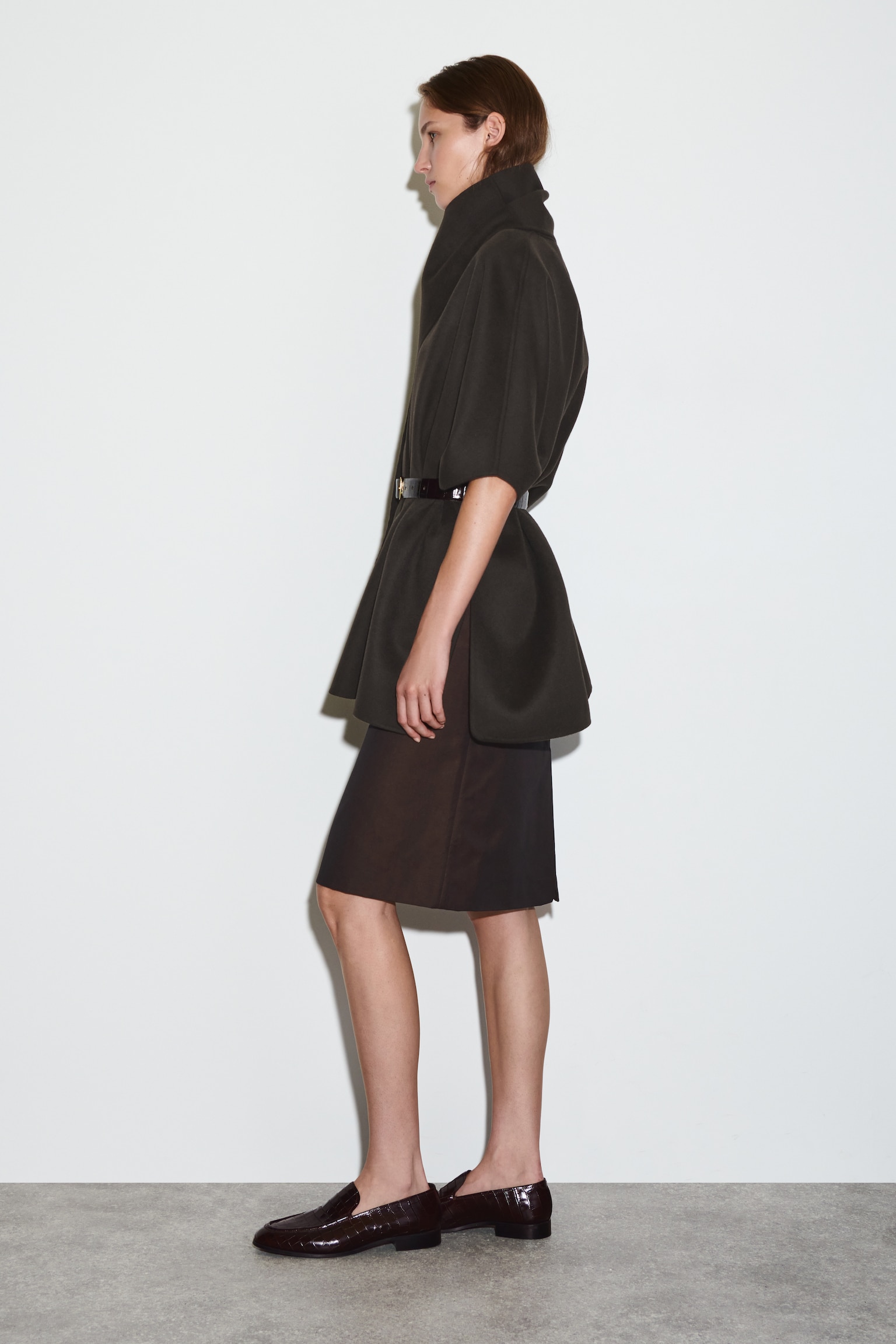 DOUBLE-FACED WOOL SCARF CAPE - DARK BROWN/BLACK - 6