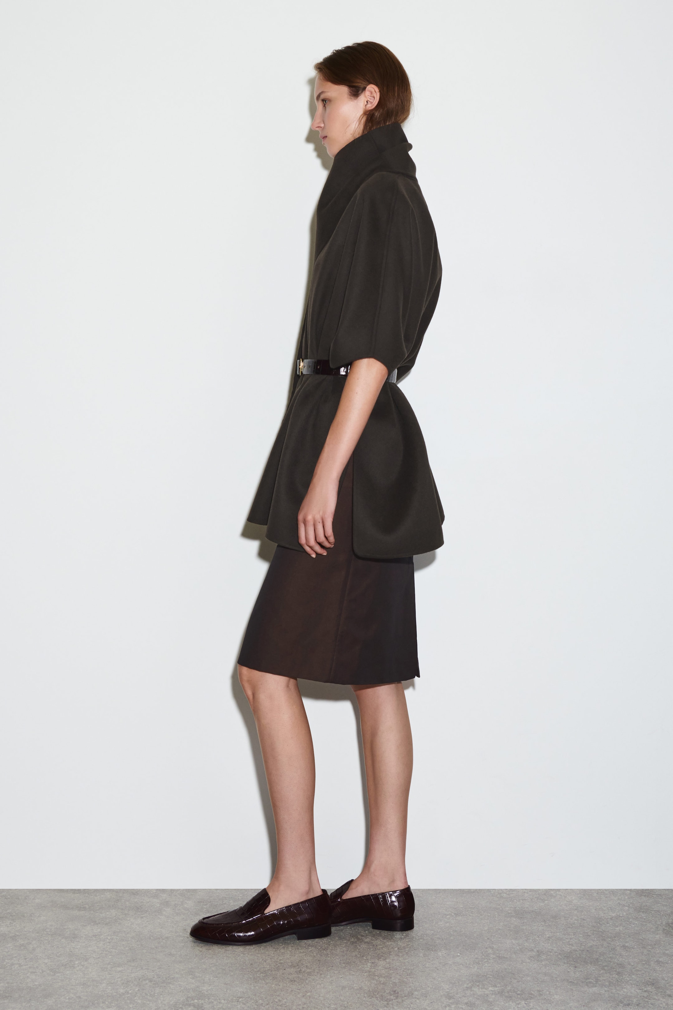DOUBLE-FACED WOOL SCARF CAPE