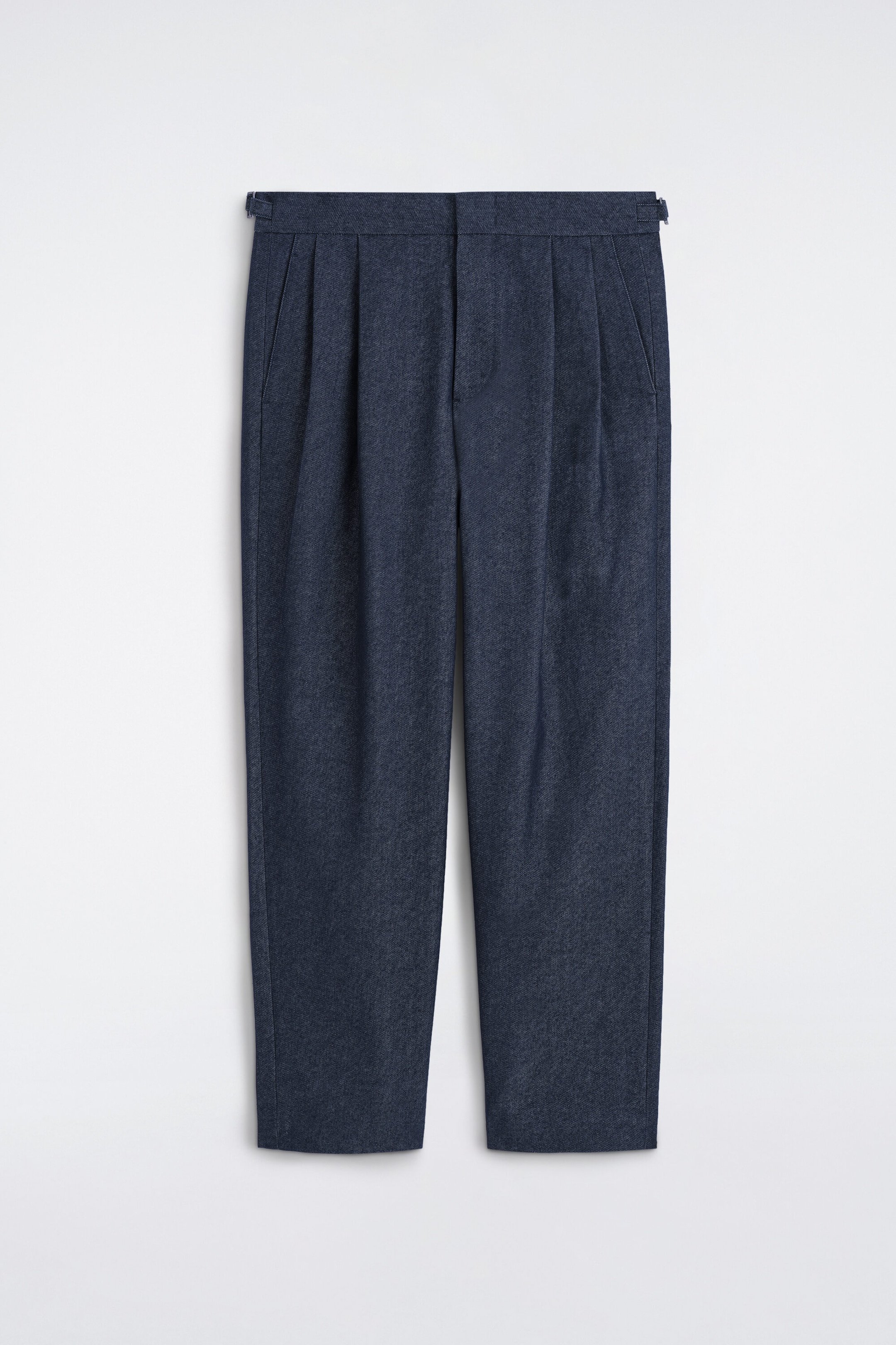 Pantalon fuselé effet denim — coupe décontractée