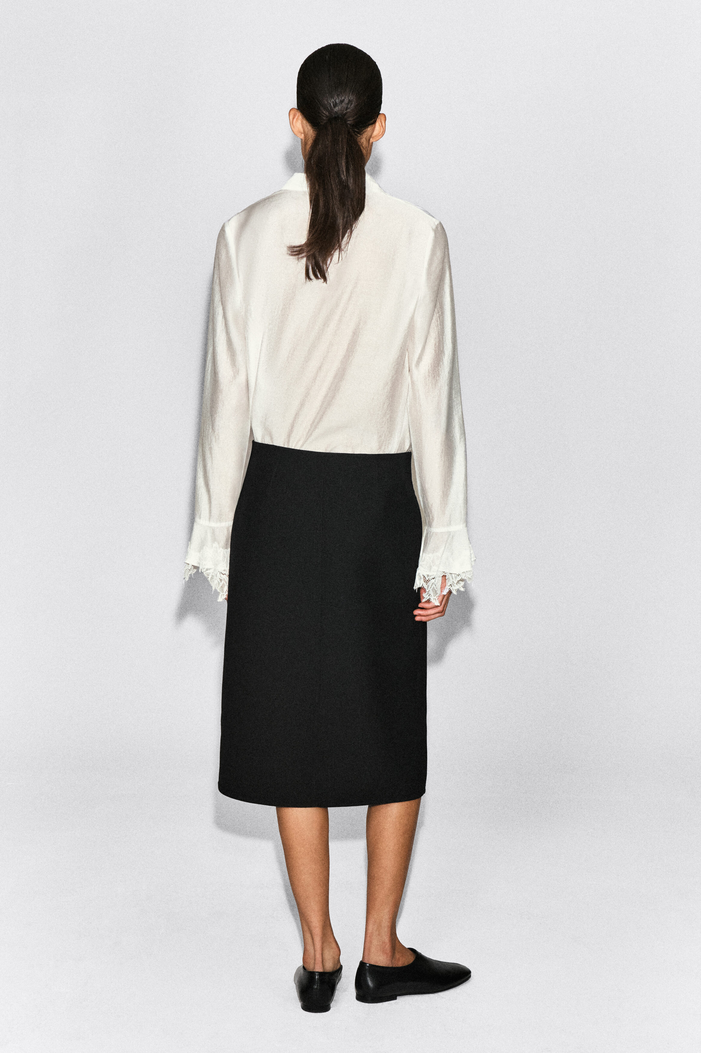 LEATHER-BELT WOOL-TWILL MIDI SKIRT - thumbnail 4