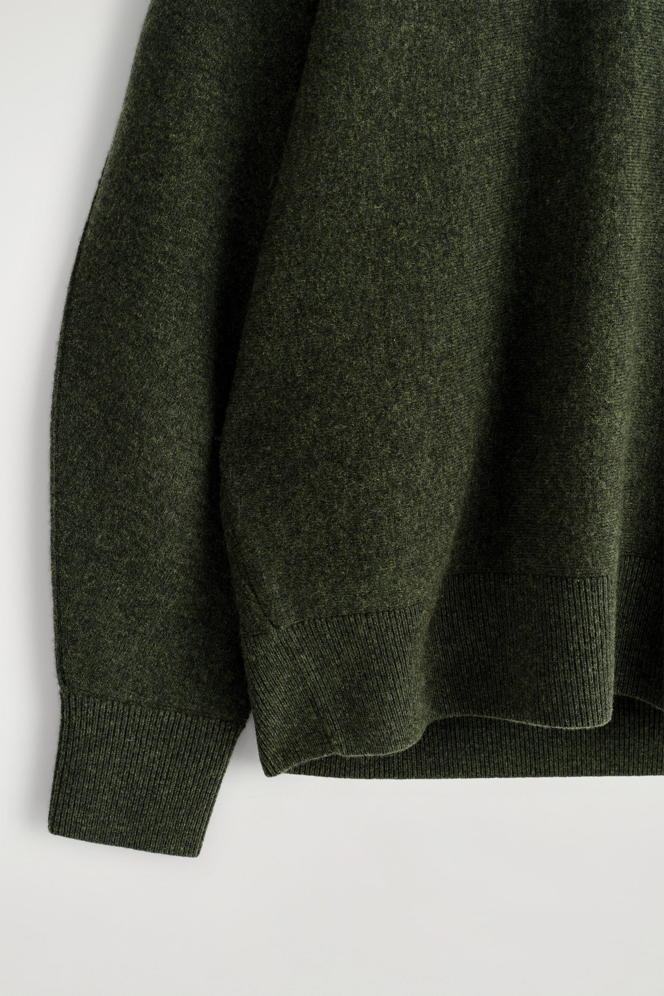 StillMedia/DescriptiveDetail