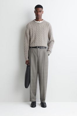 CABLE-KNIT PURE CASHMERE CREW-NECK SWEATER — BEIGE 2