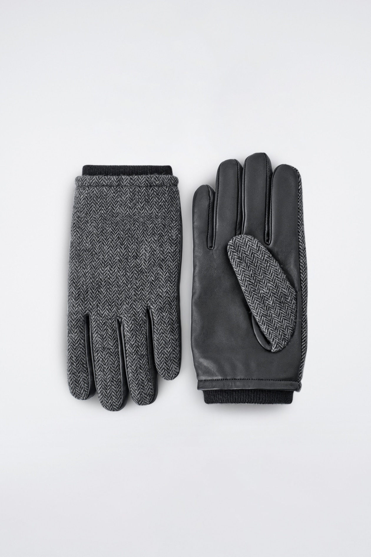 TOPSTITCHED CASHMERE-LINED LEATHER GLOVES — GREY / HERRINGBONE
