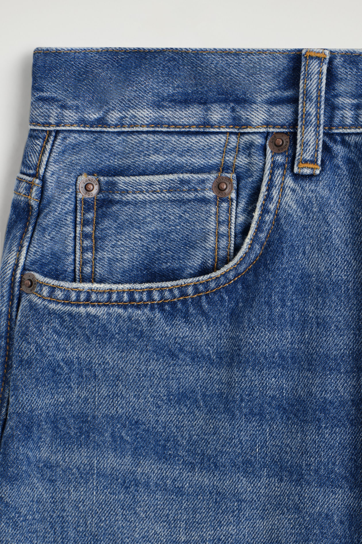 BAY BARREL-LEG JEANS — BLUE