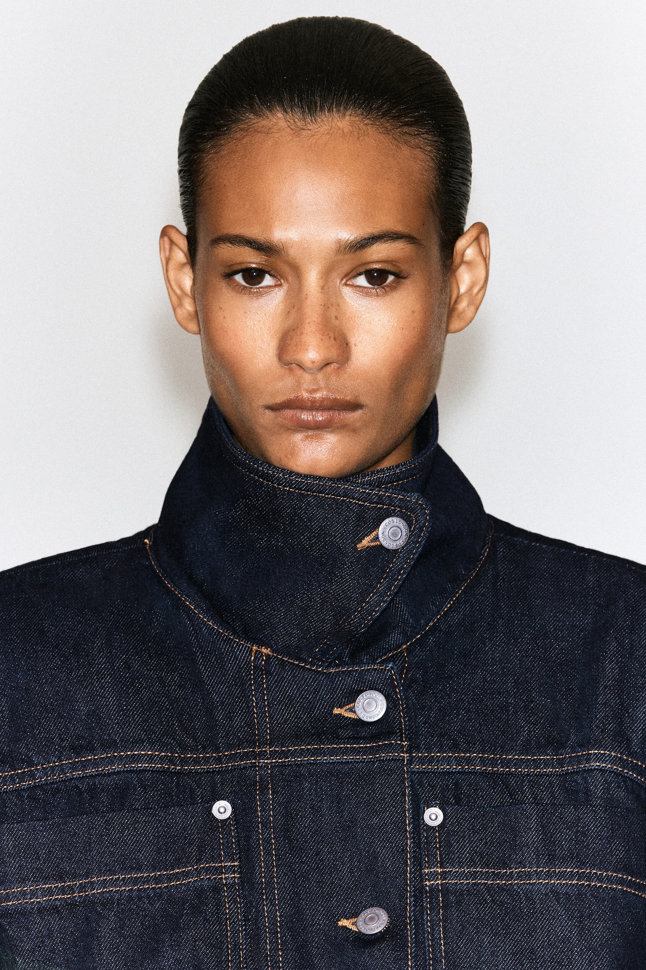 MOCK-NECK DENIM JACKET — INDIGO