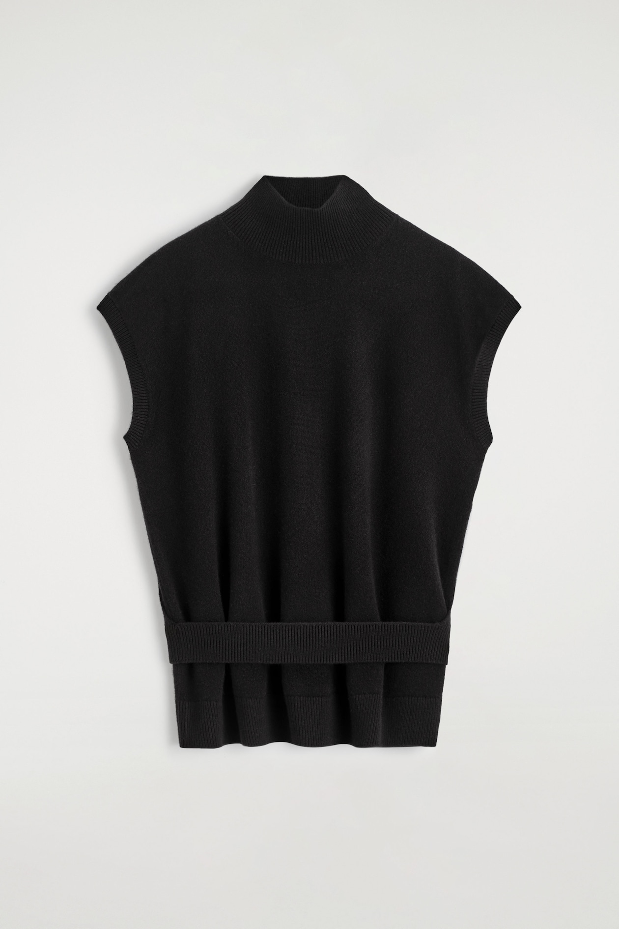 BELT-DETAIL FUNNEL-NECK WOOL VEST — BLACK