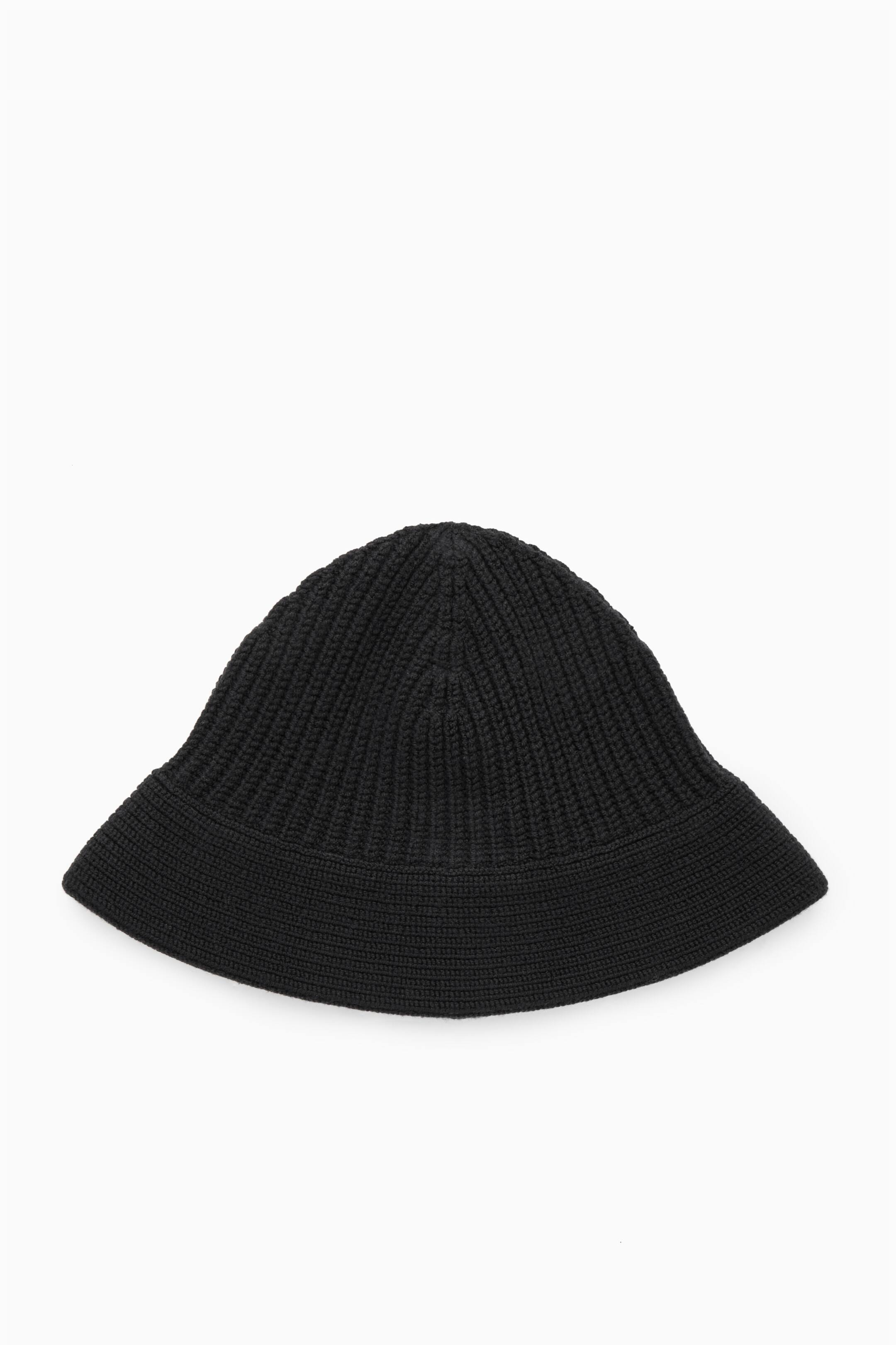 Näytä suurempi kuva: KNITTED MERINO WOOL BUCKET HAT - BLACK - MIEHET | H&M FI 1