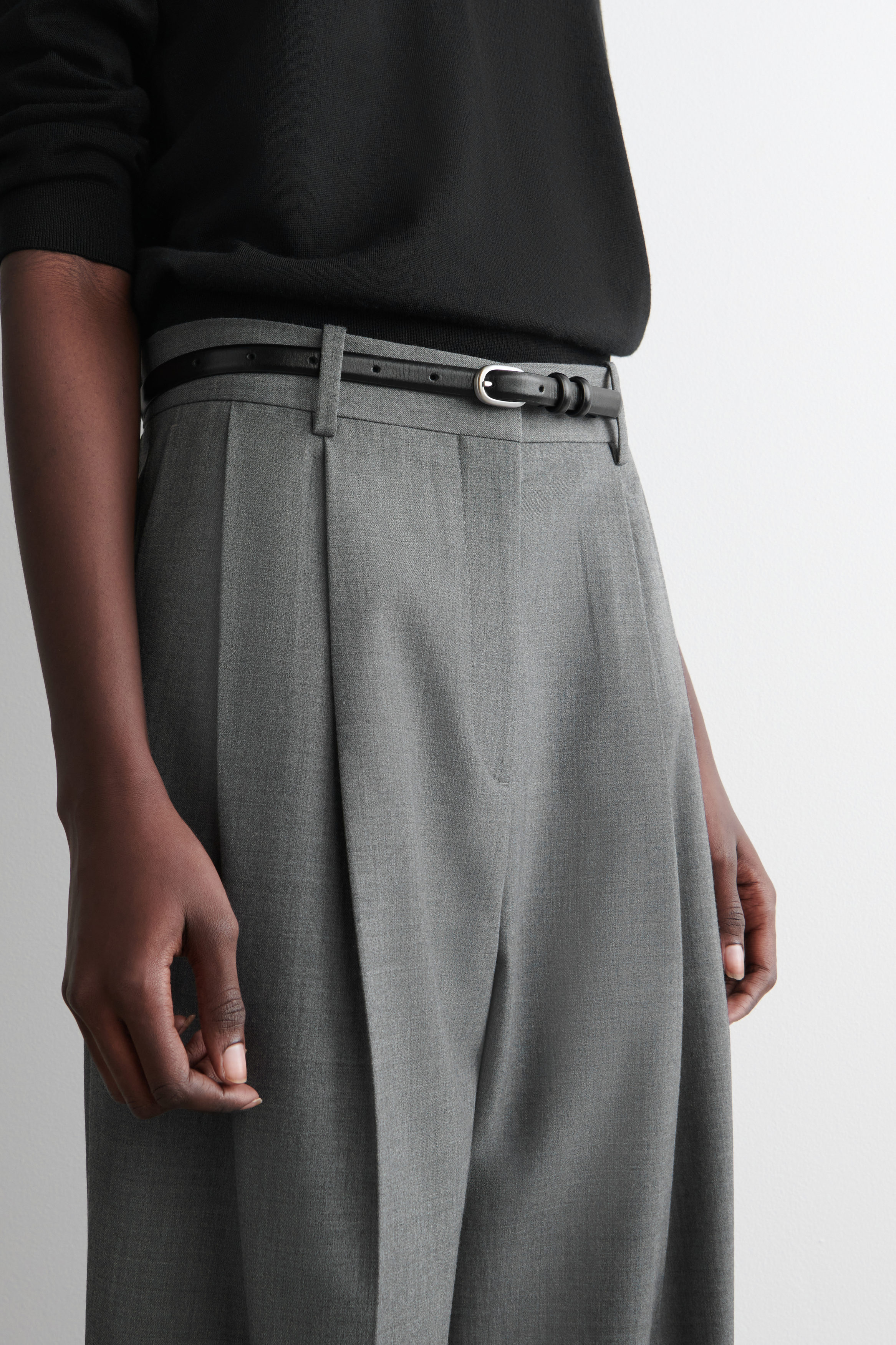 RELAXED TWILL WIDE-LEG PANTS - GRAY | COS US