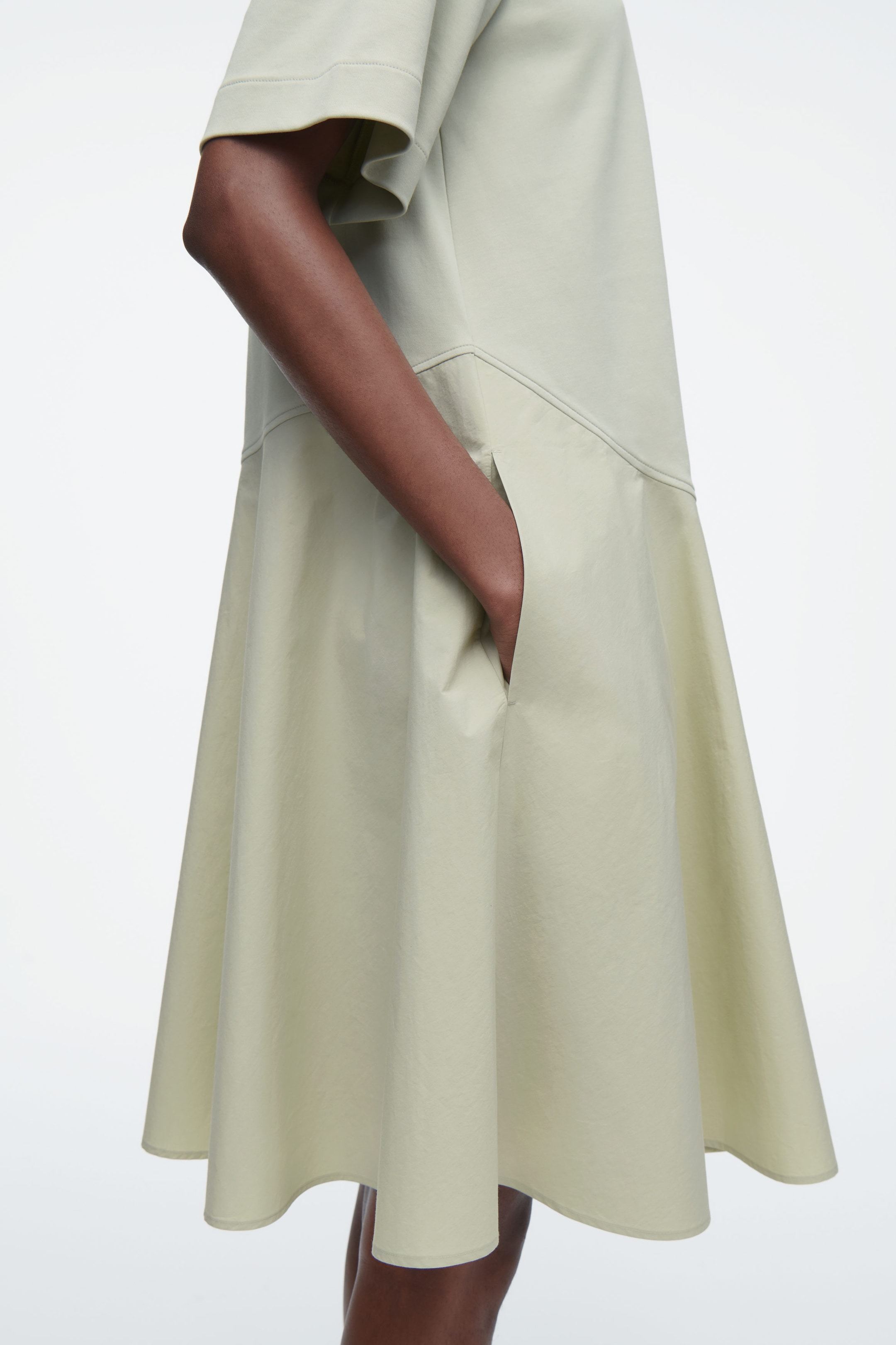 ASYMMETRIC MINI T-SHIRT DRESS