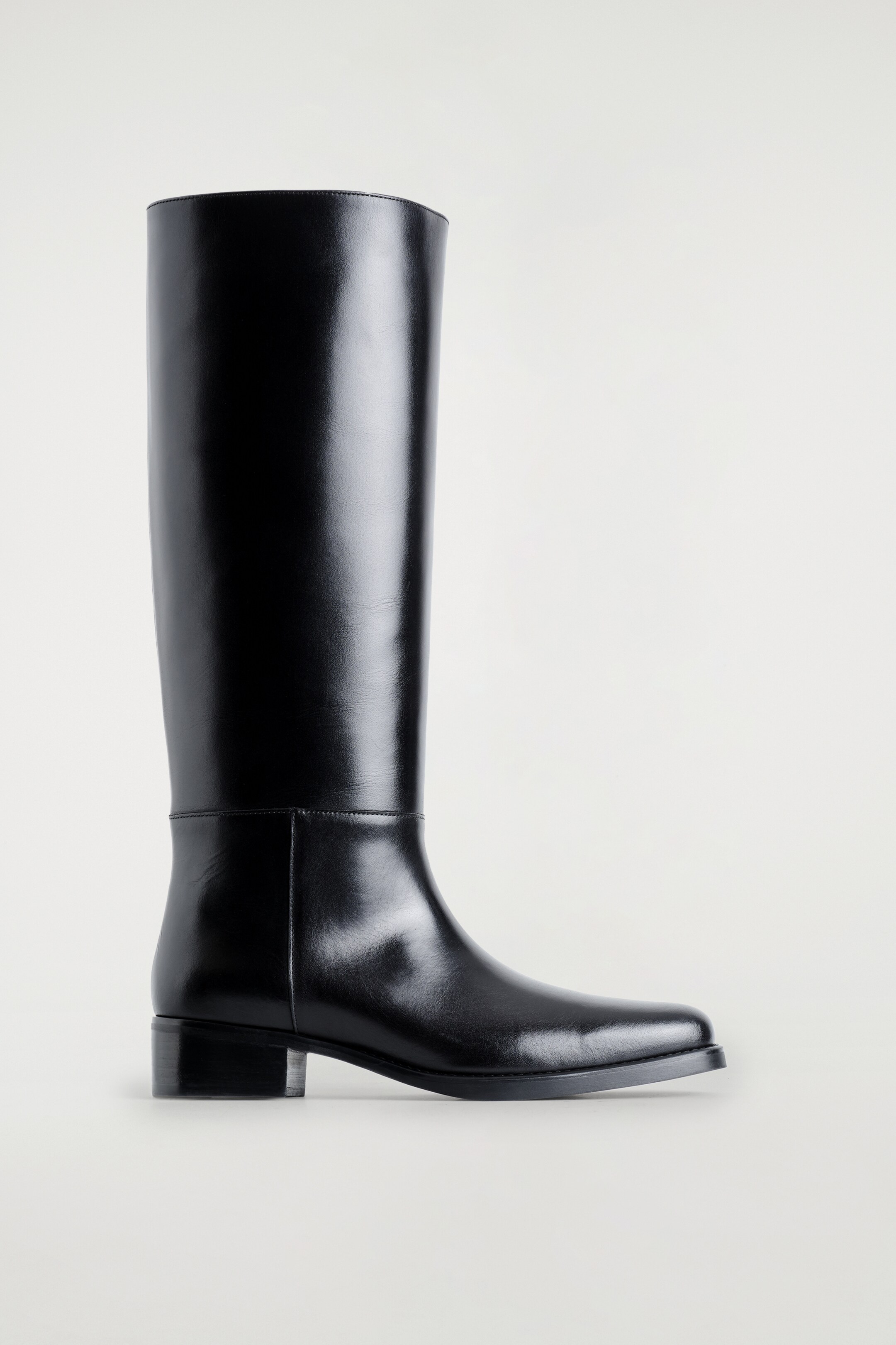 Ver imagem maior: BOTAS DE COURO ATÉ AO JOELHO - PRETO - SENHORA | H&M PT 4